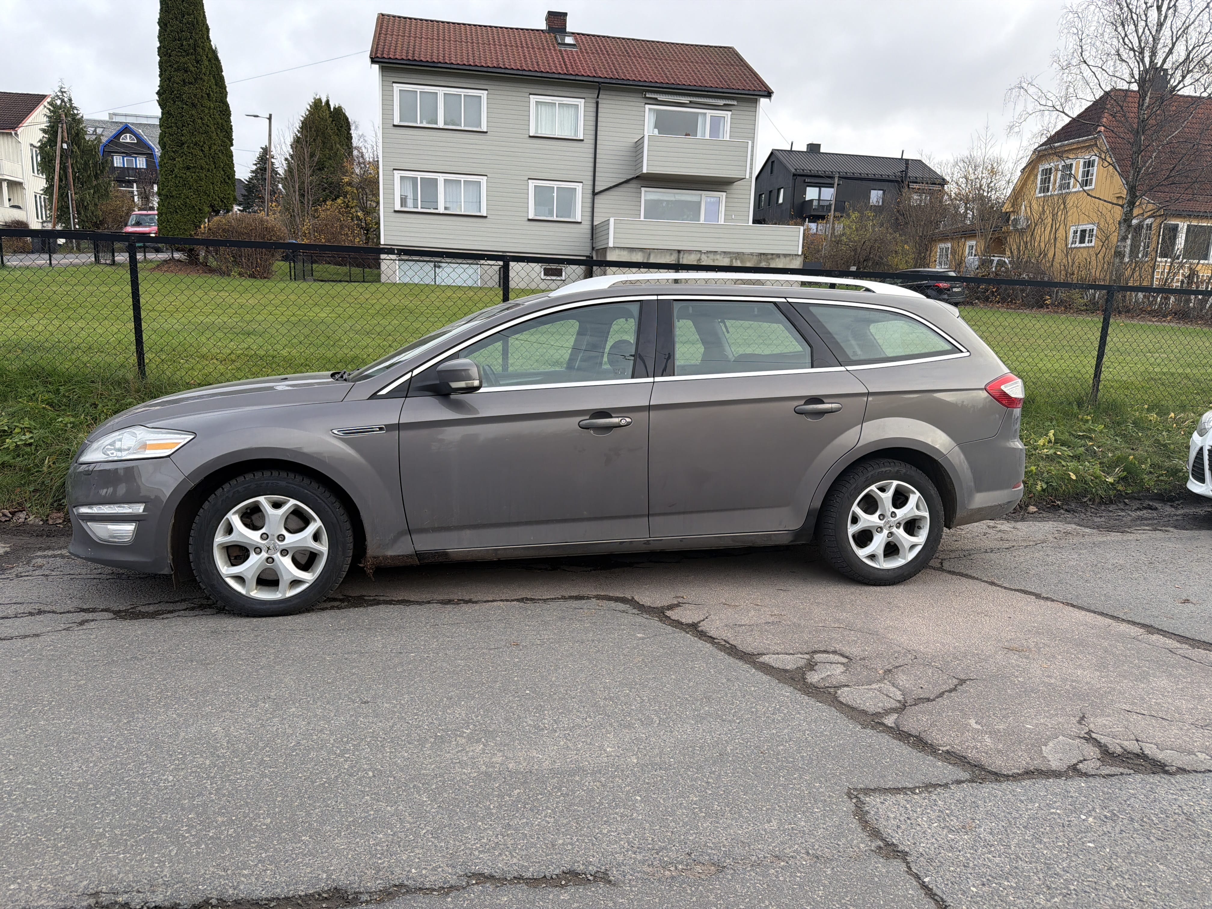Ford Mondeo med Aircondition