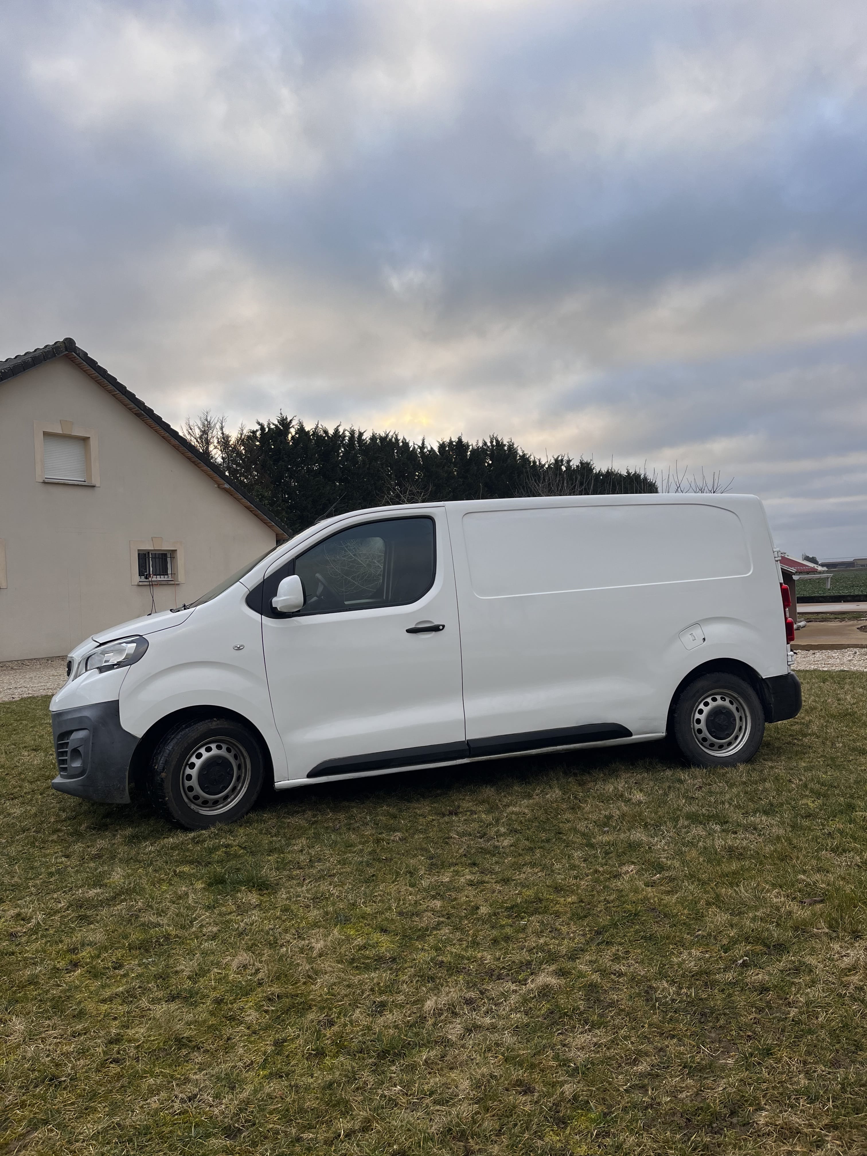 Peugeot Expert avec Climatisation
