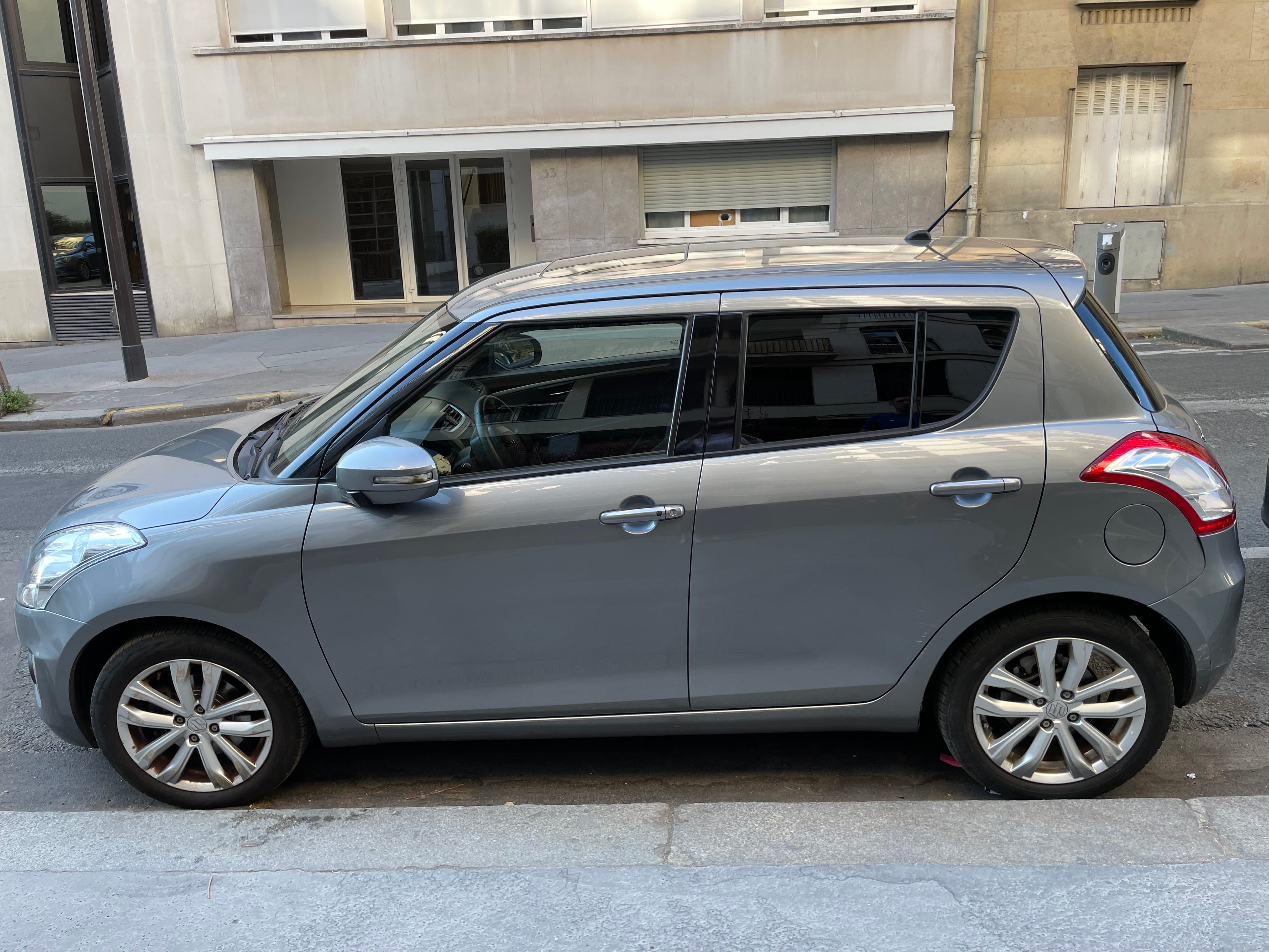 Suzuki Swift, 2016, Essence 95