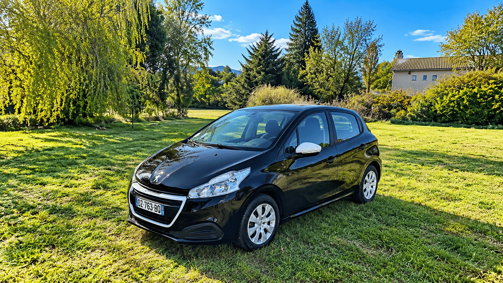 Peugeot 208, 2016, Essence 95