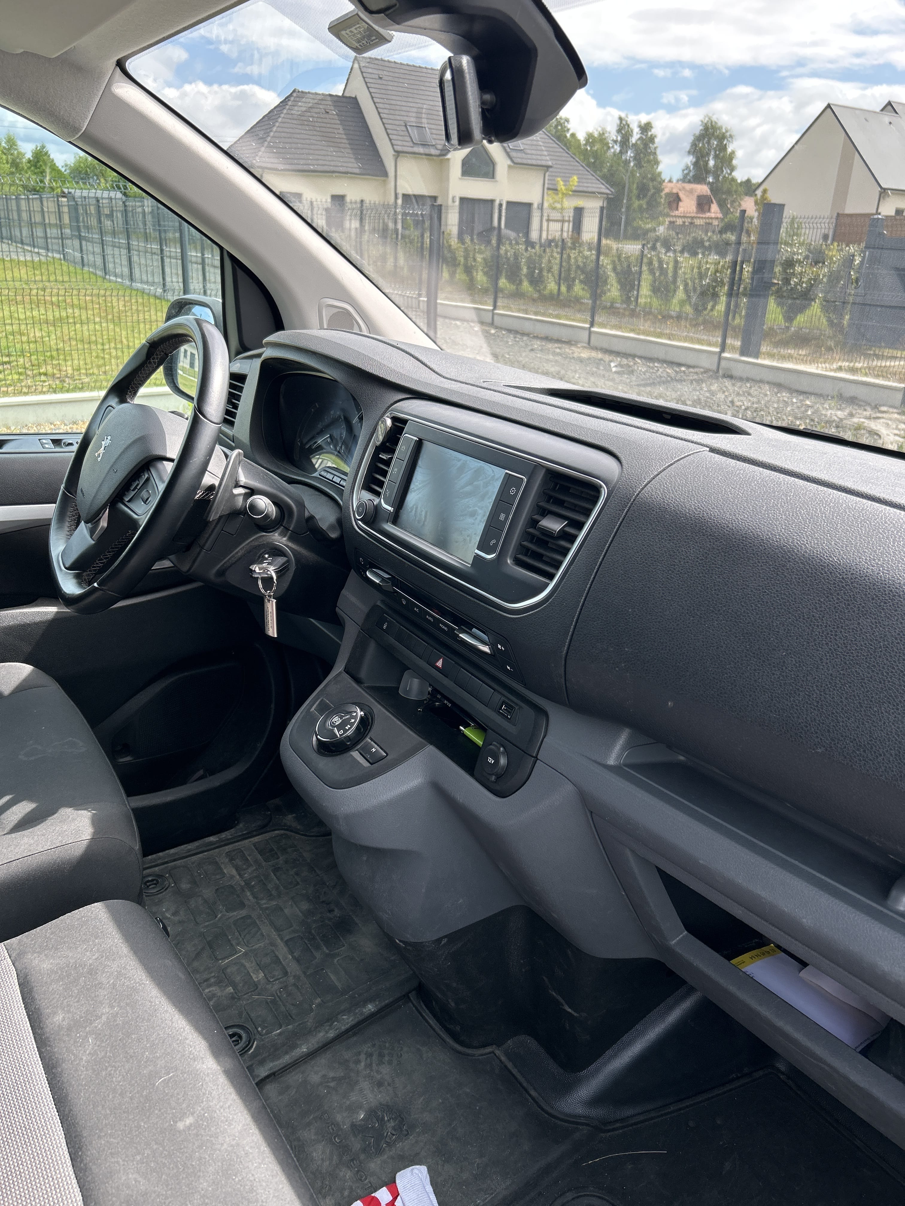 Peugeot Expert Double Cabine, 2019, Diesel, automatique, 6 places