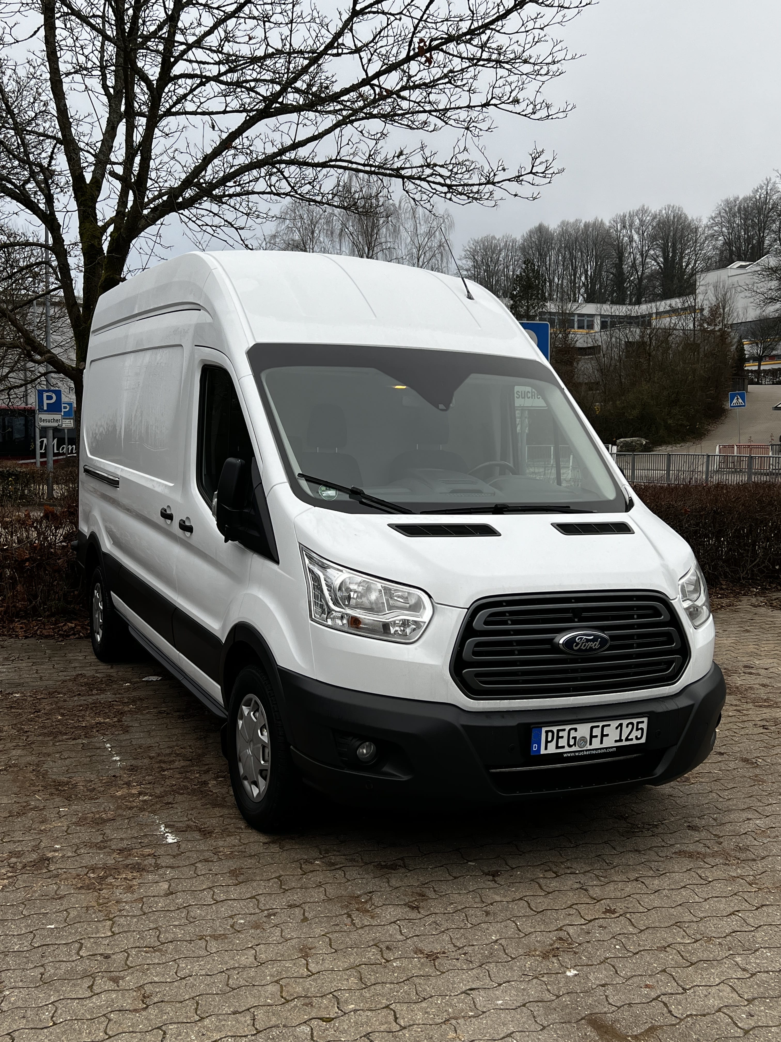 Ford Transit 350 L3H3 mit Klimaanlage