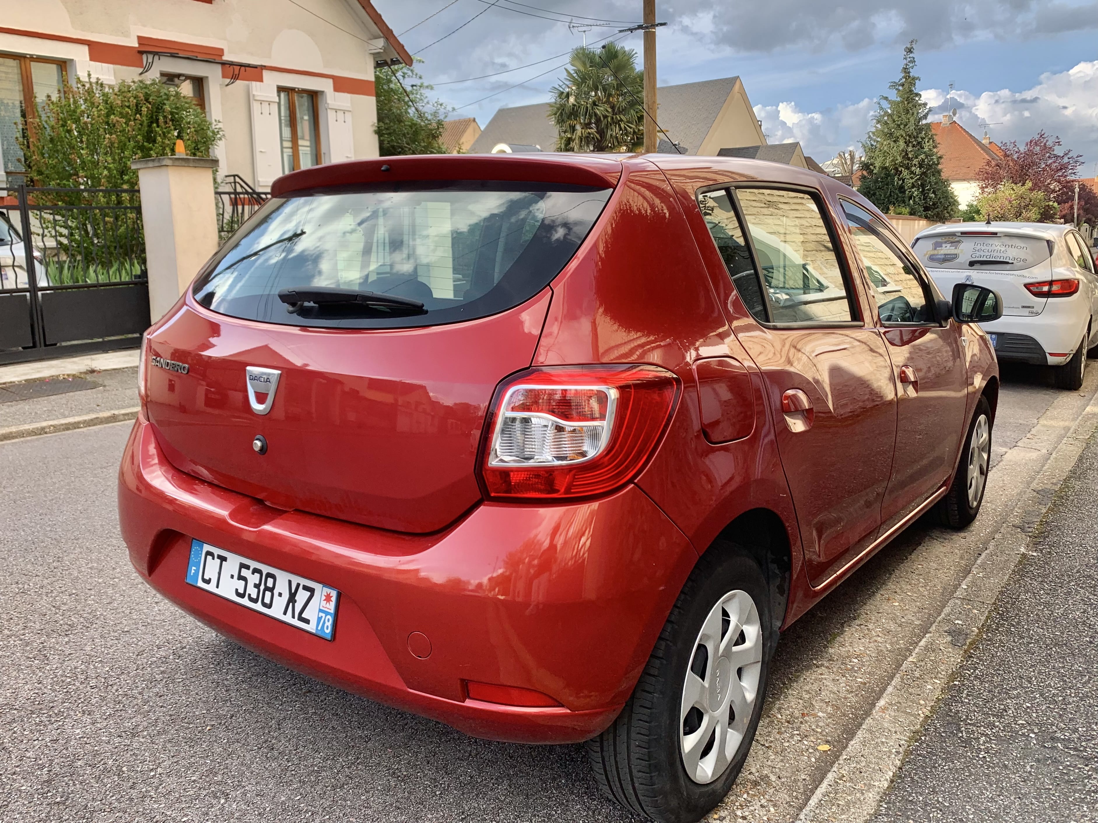 Dacia Sandero avec GPS