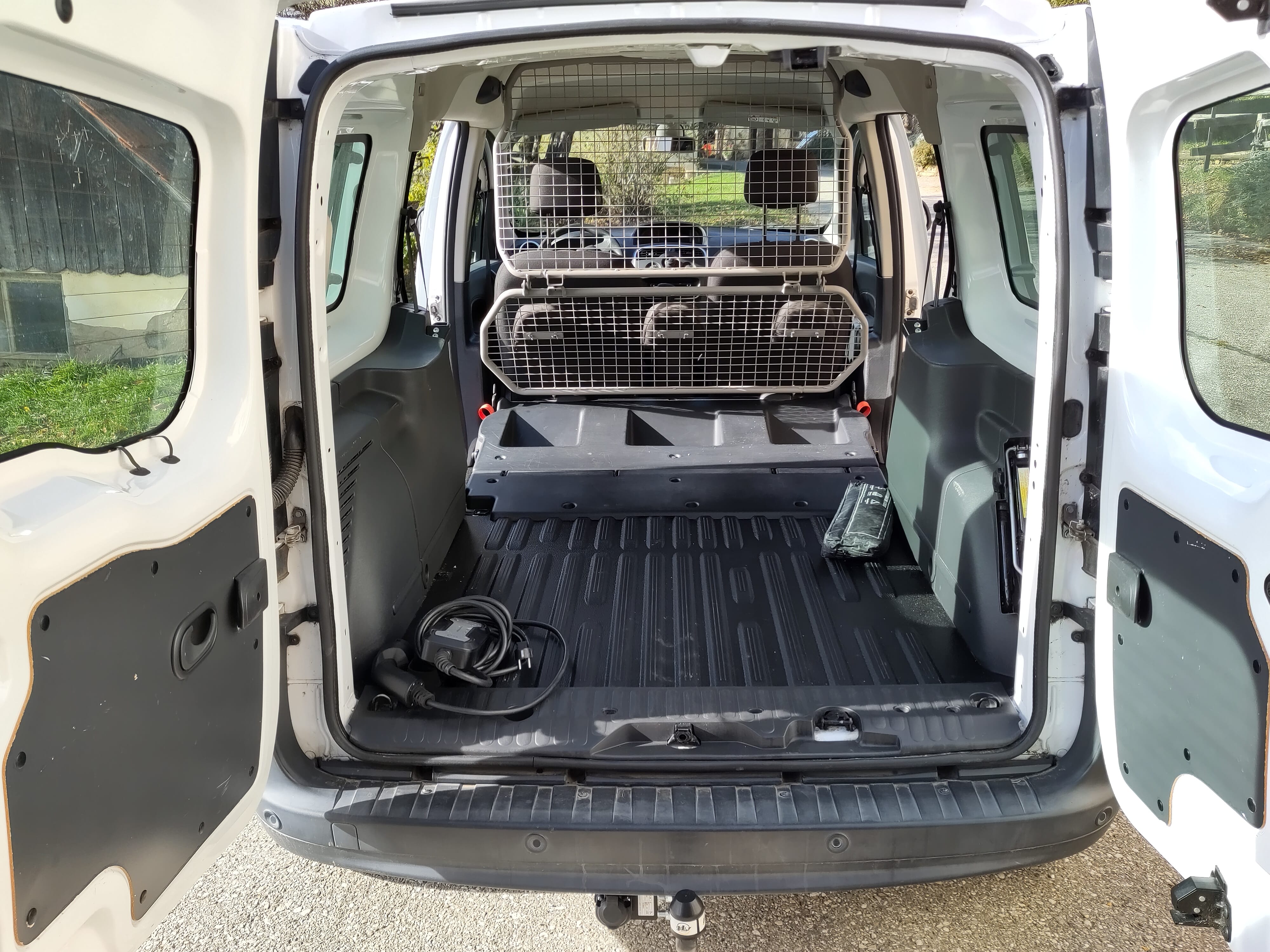 Renault Kangoo Express ZE mit Klimaanlage