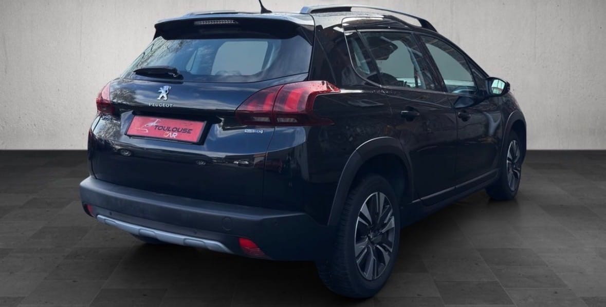 Peugeot 2008 avec GPS