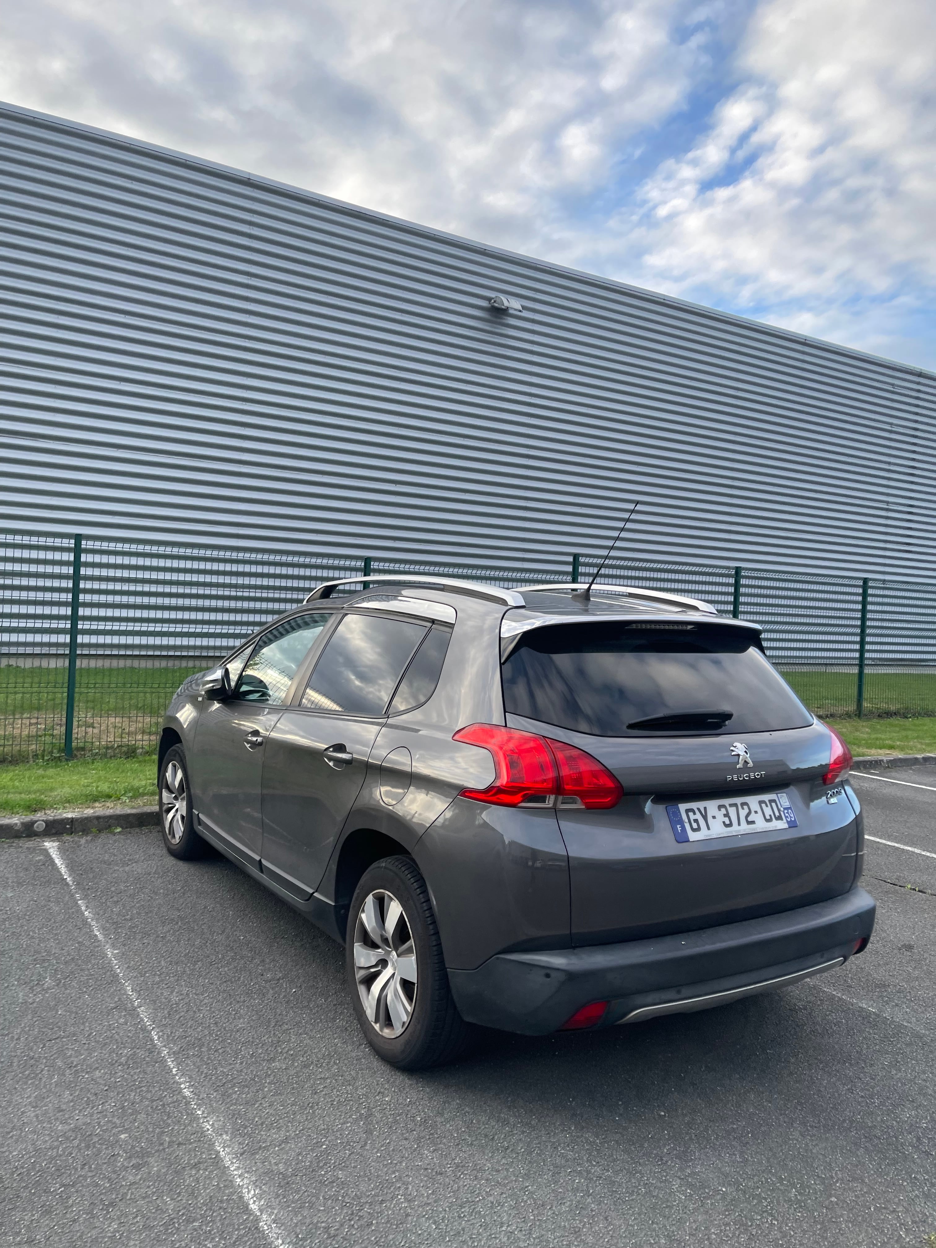 Peugeot 2008 avec Climatisation