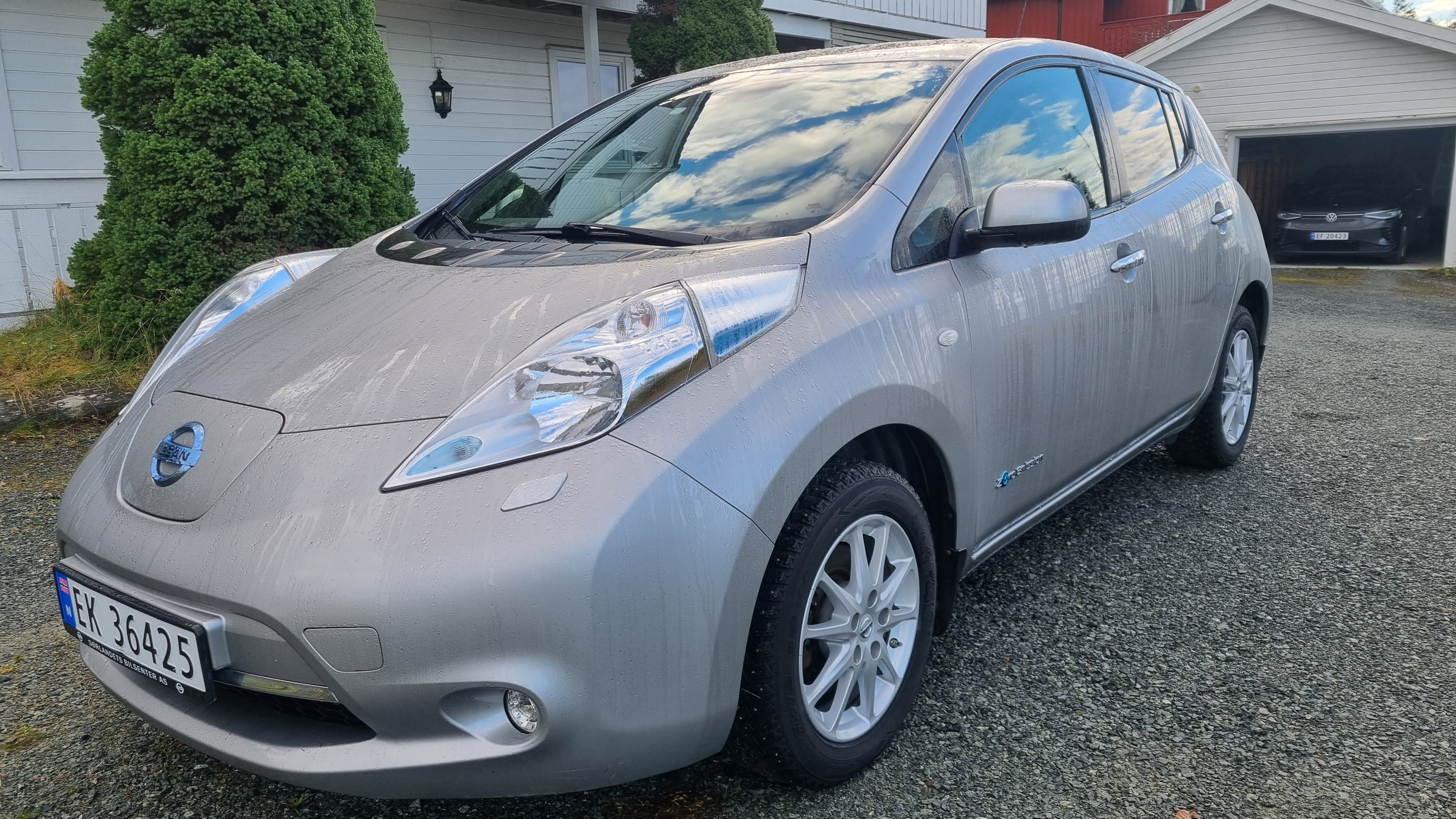 Nissan Leaf, 2017, Electric, automatic