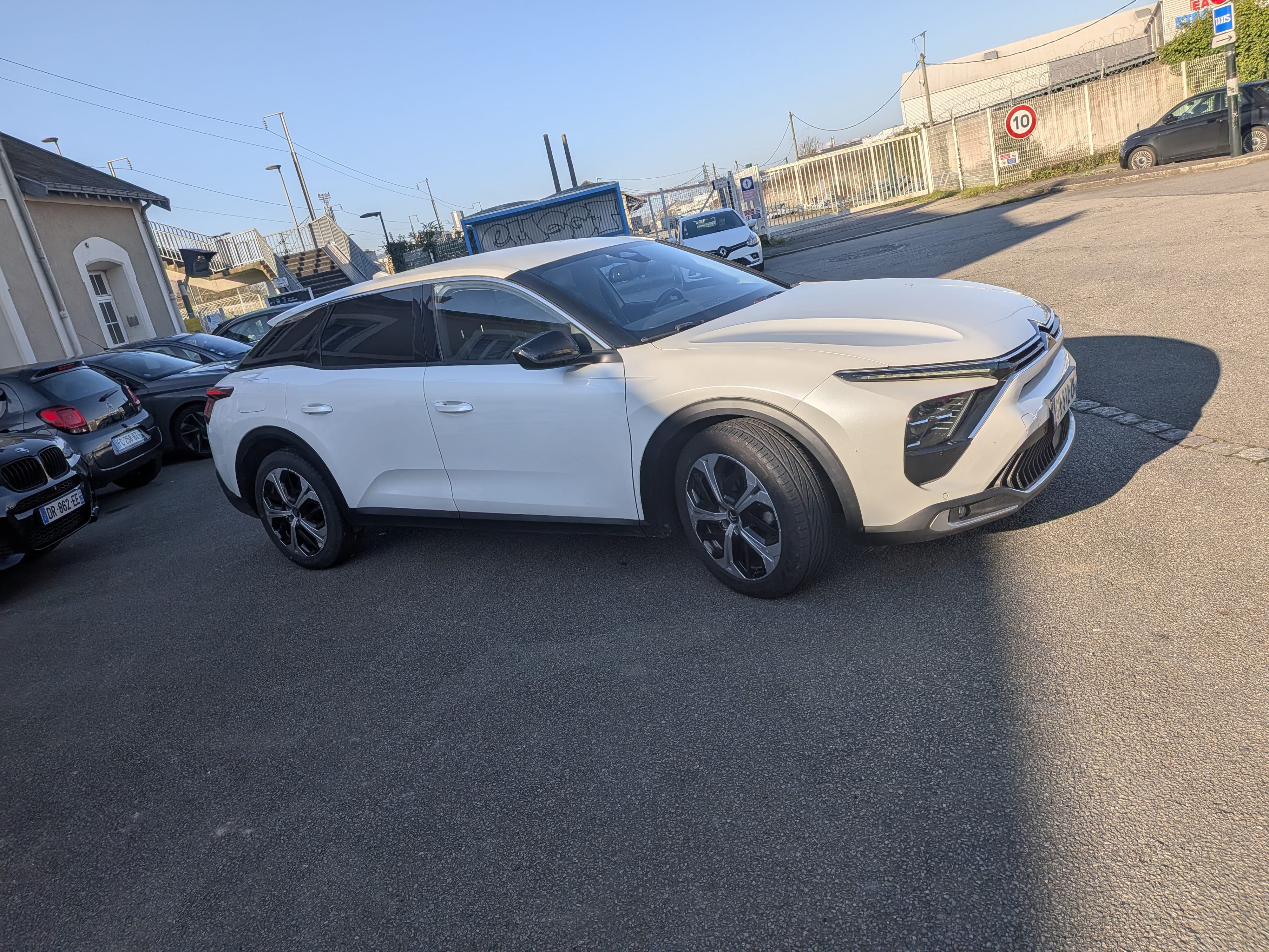 Citroen C5 X PureTech 130 EAT8, 2023, Essence 98, automatique