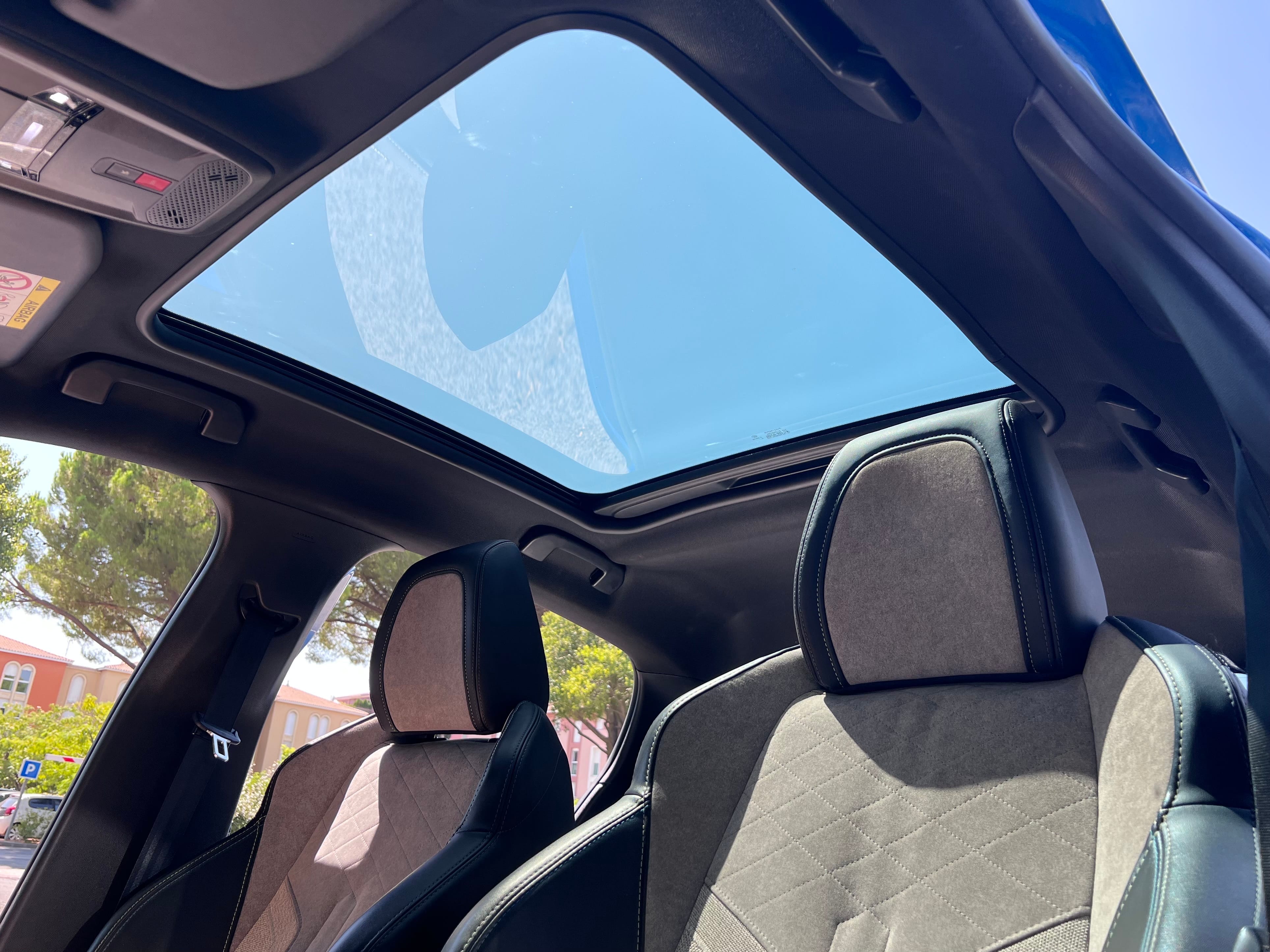 Peugeot 208 GT Line avec Audio Bluetooth