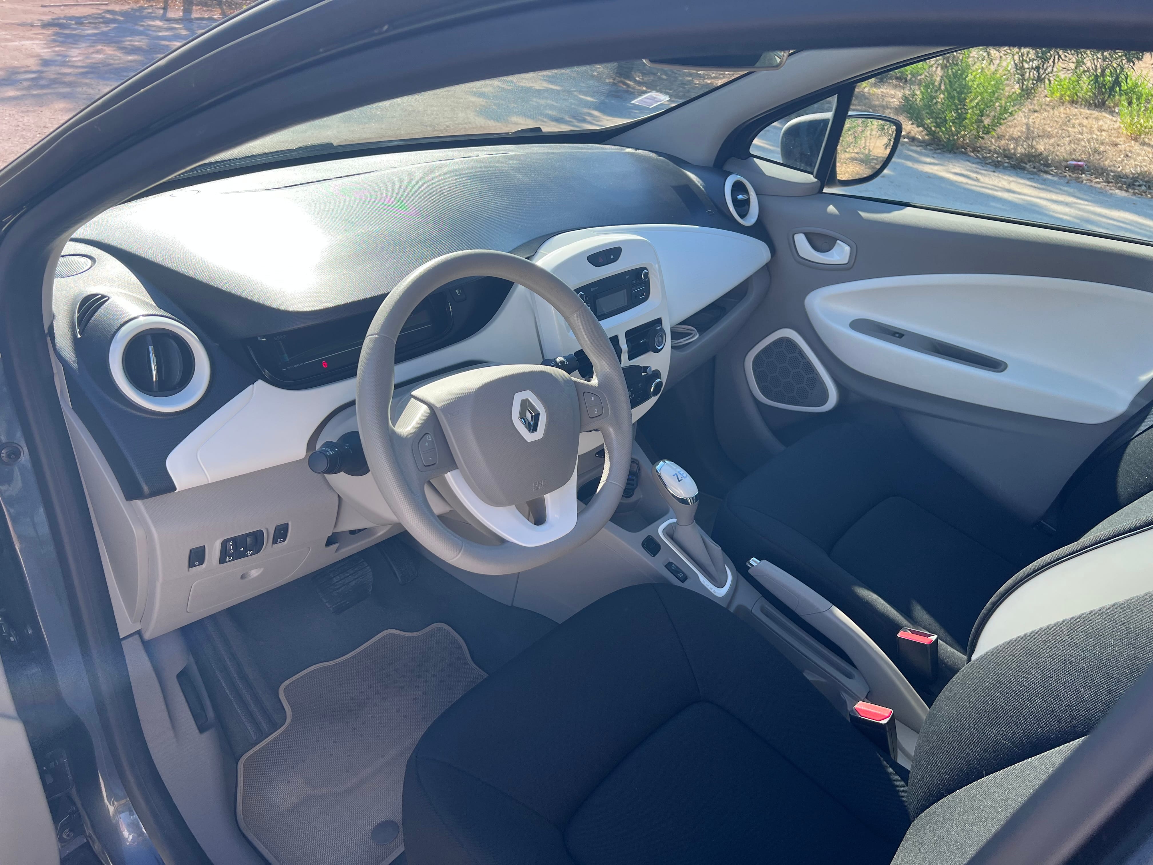 Renault ZOE avec Port USB