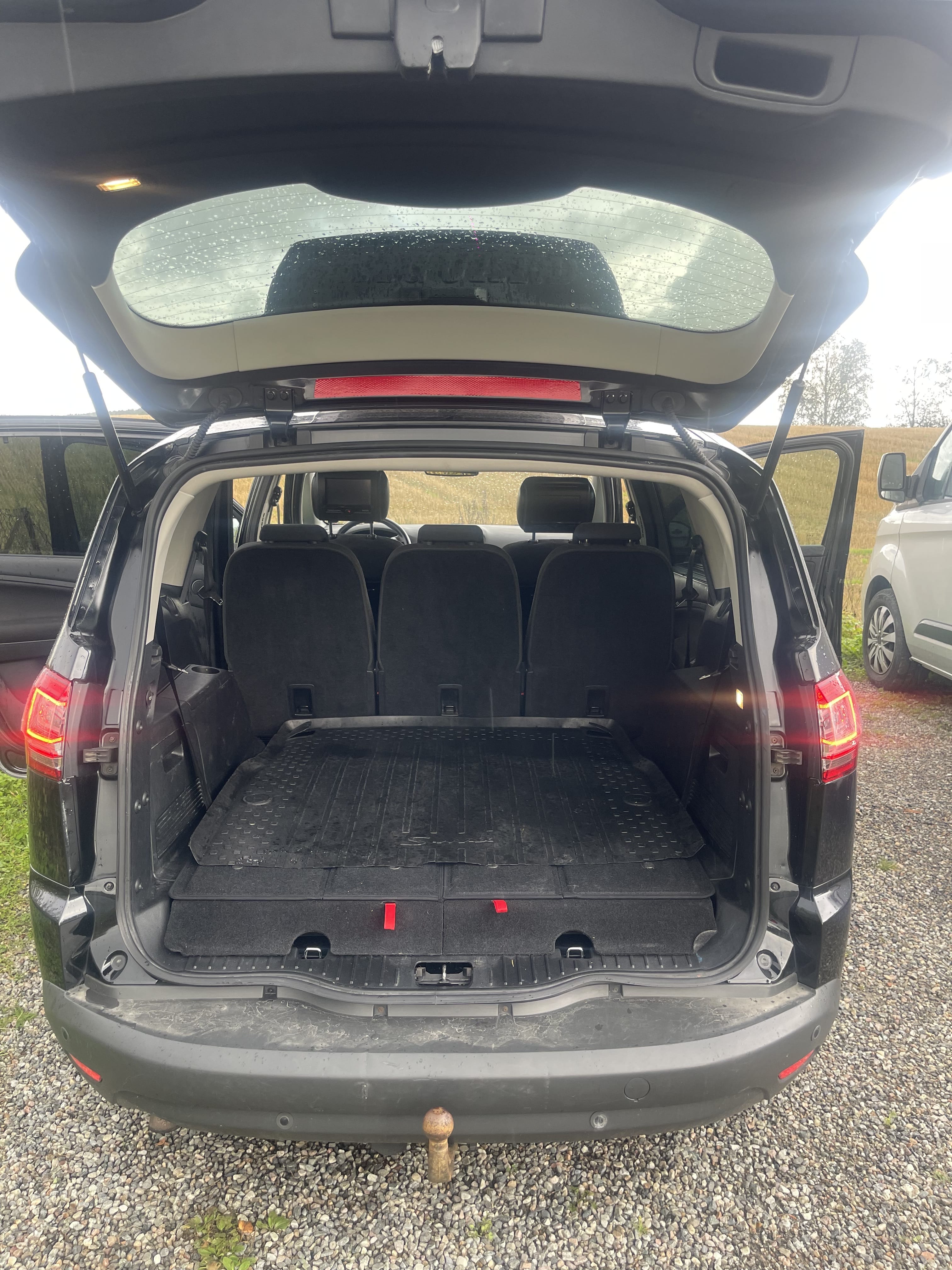 Ford S-Max med Tilhengerfeste