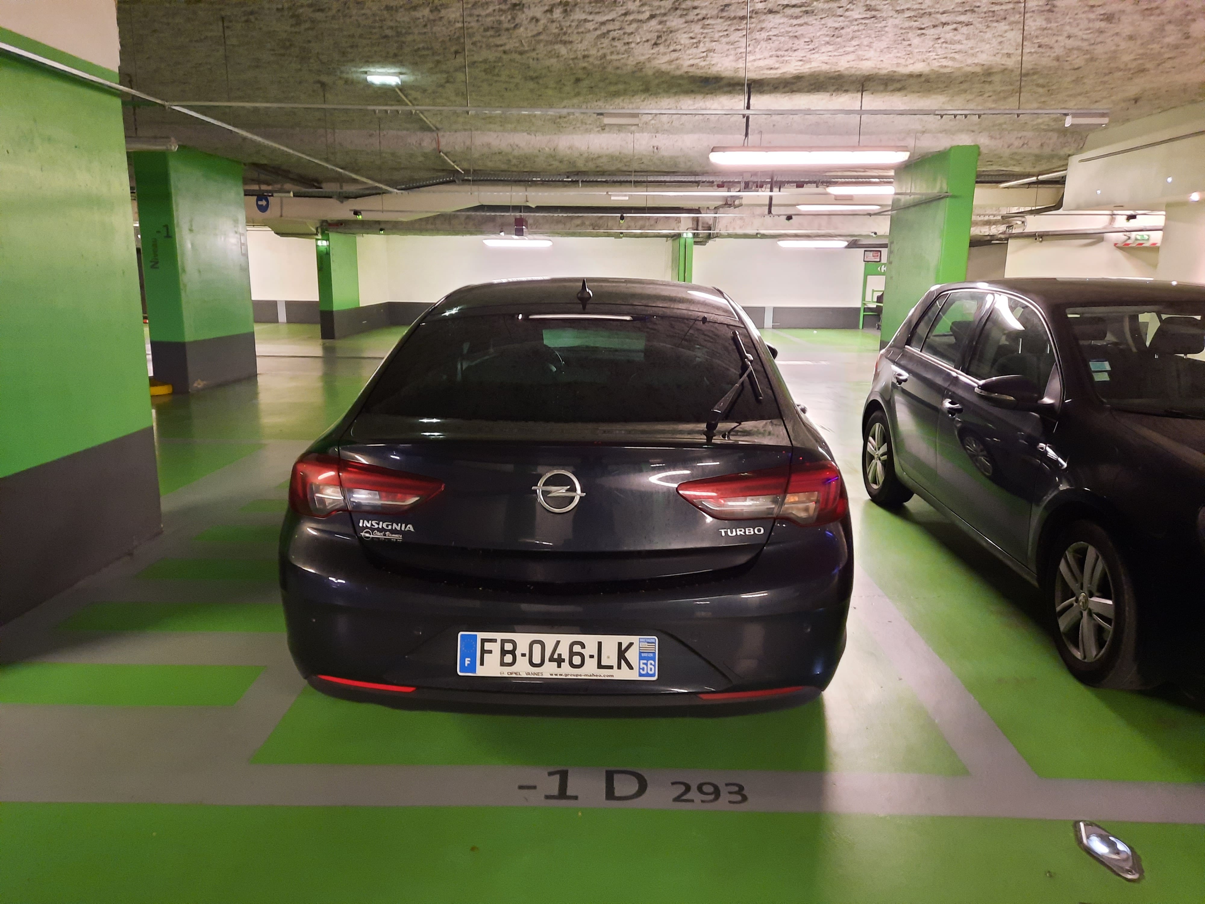 Opel Insignia 1.6 turbo avec GPS