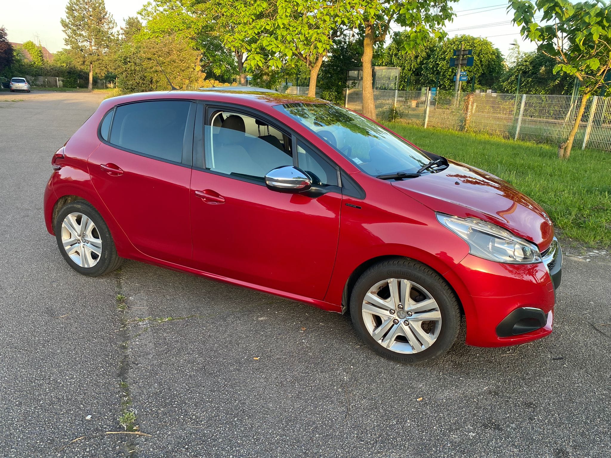Peugeot 208, 2019, Essence 95