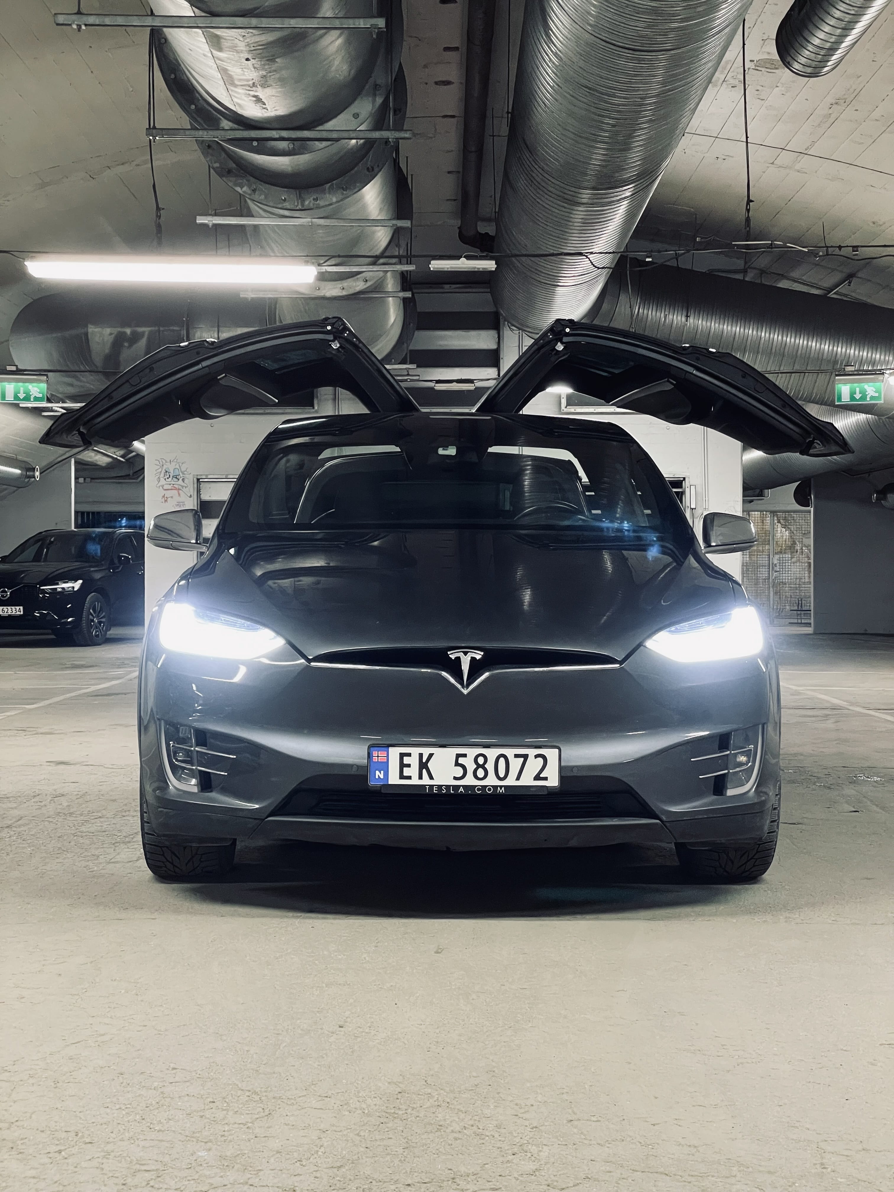 Tesla Model X, 2017, Elektrisk, automatisk