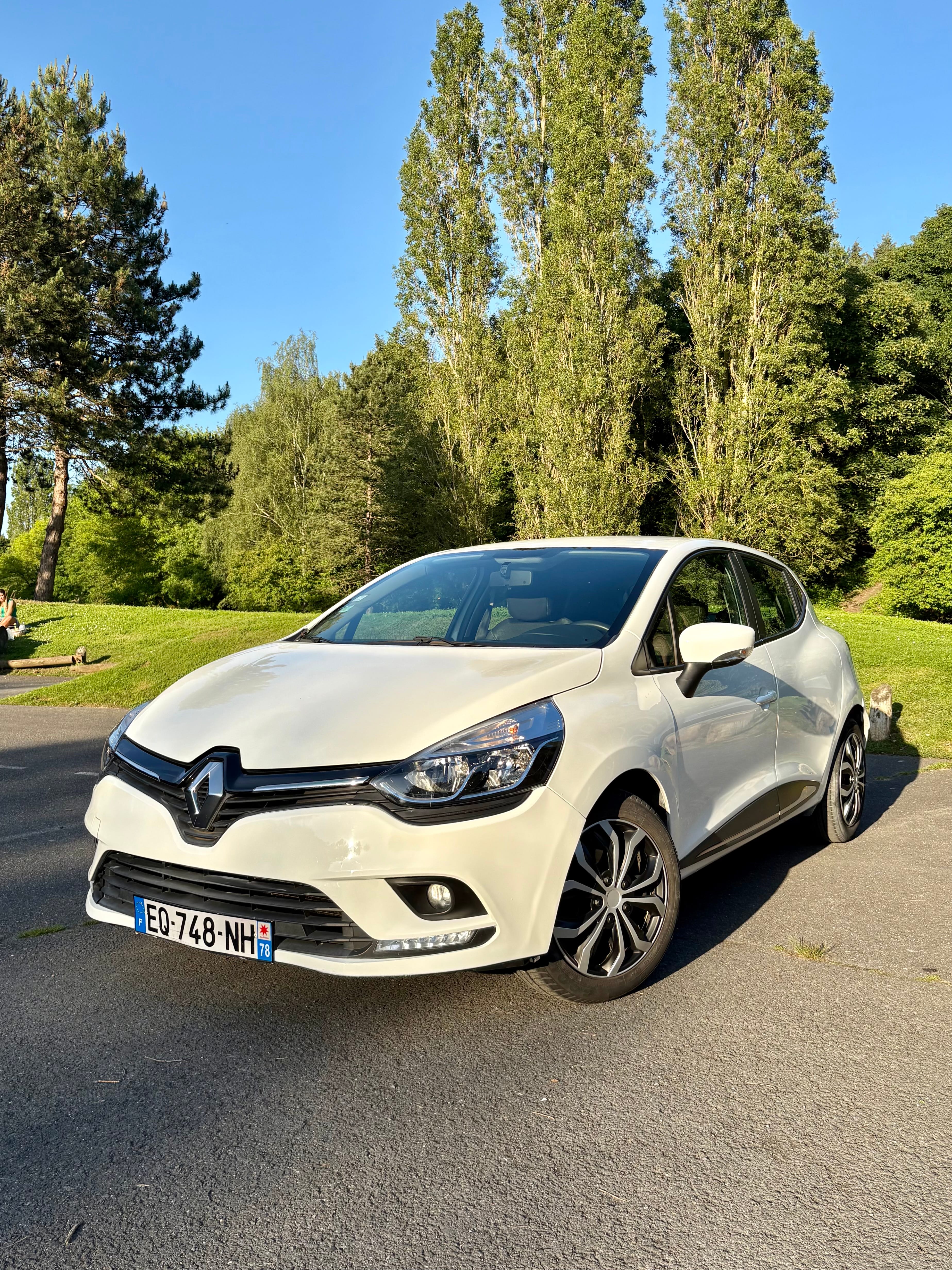 Renault Clio 2017, 2017, Essence 95