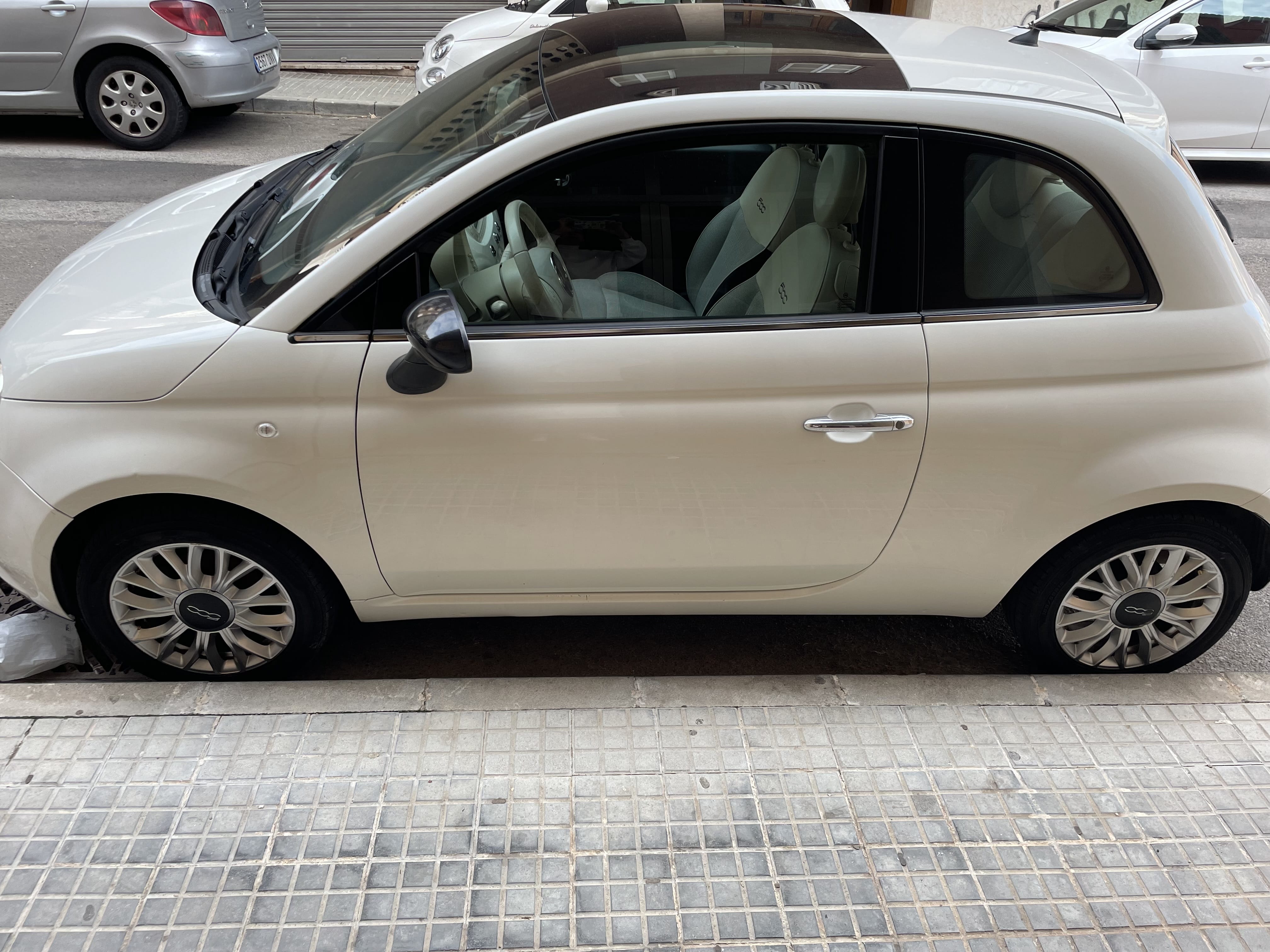 Fiat 500 con Silla infantil