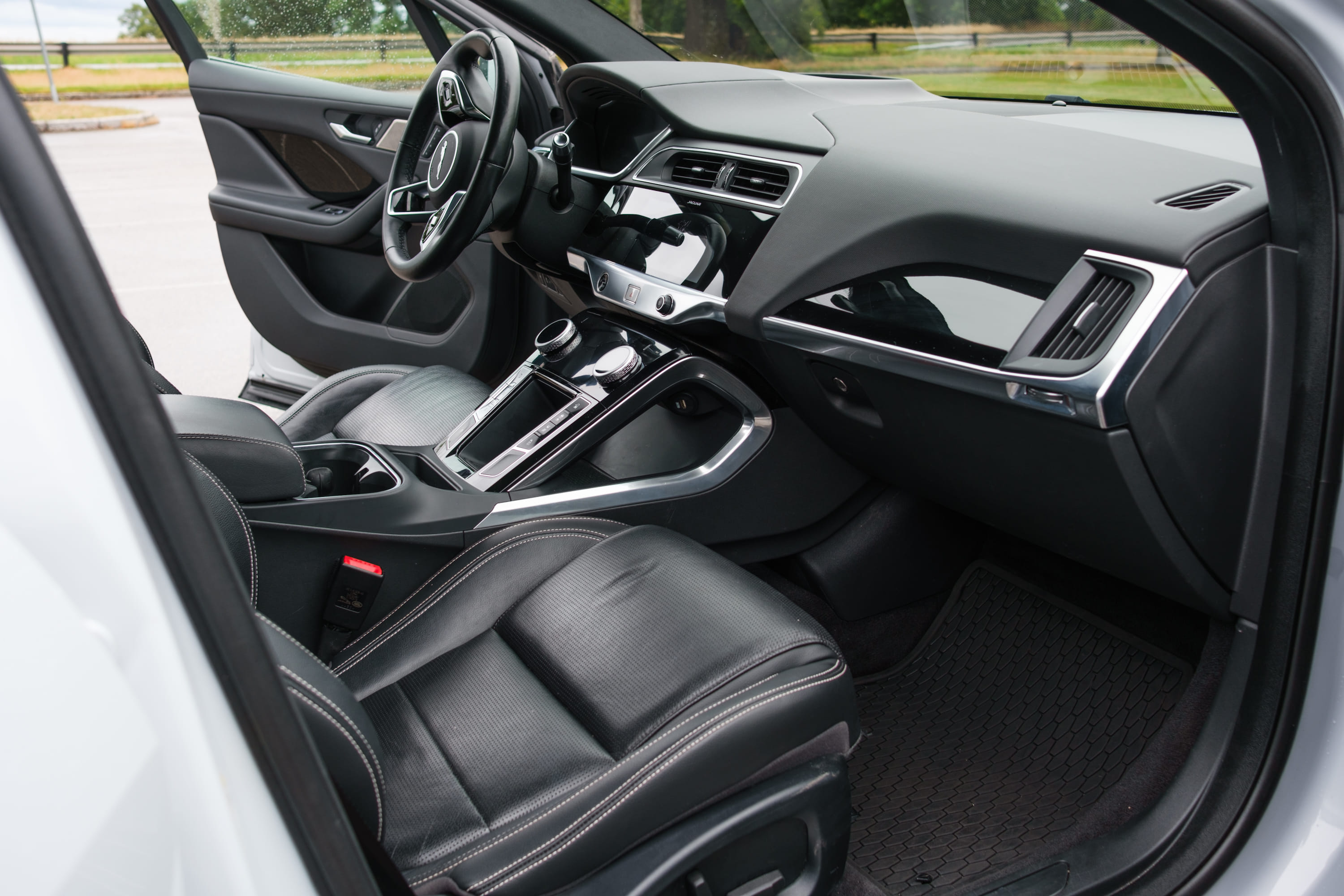 Jaguar I-Pace EV400 SE med GPS