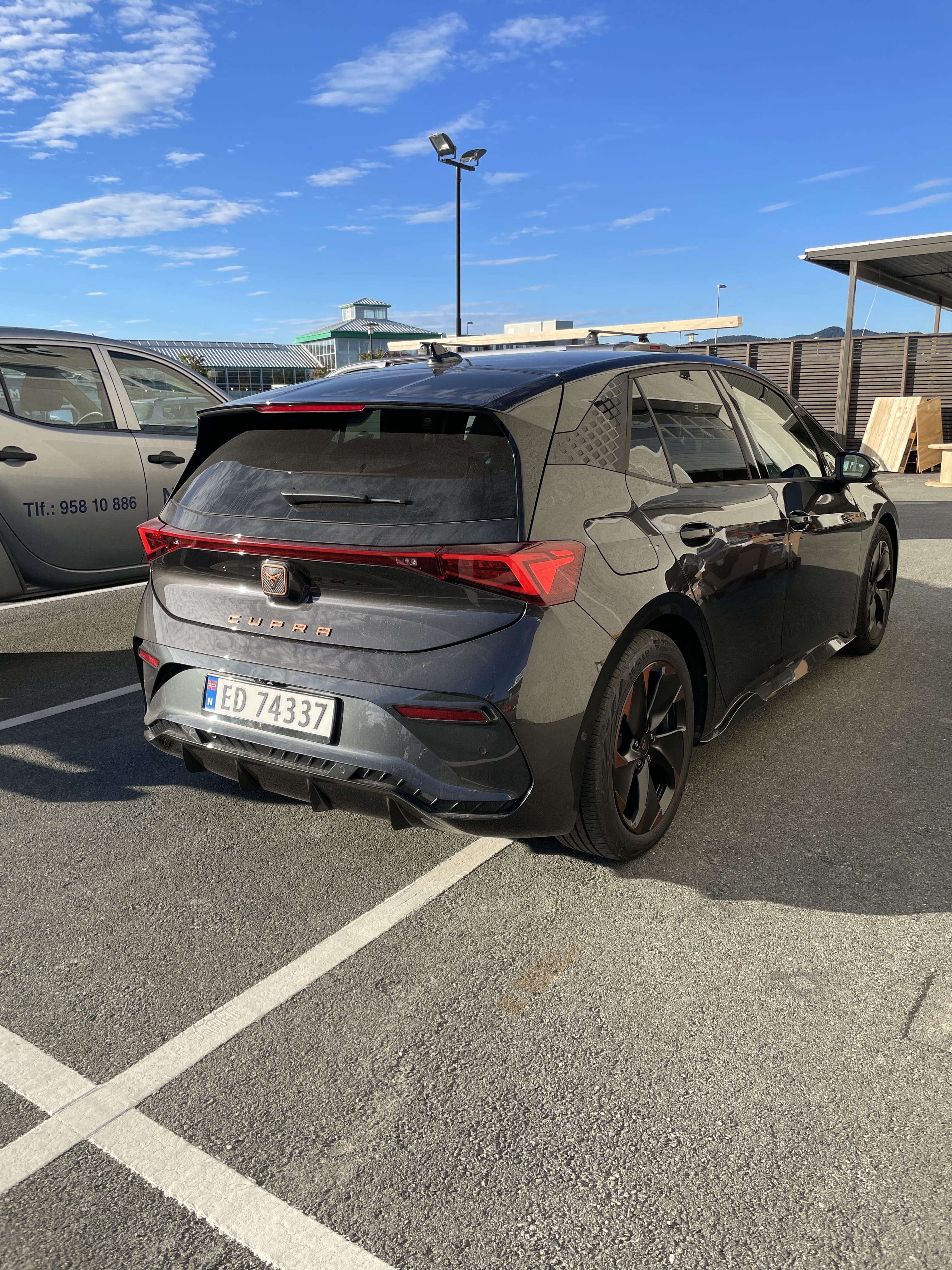Cupra Born med GPS