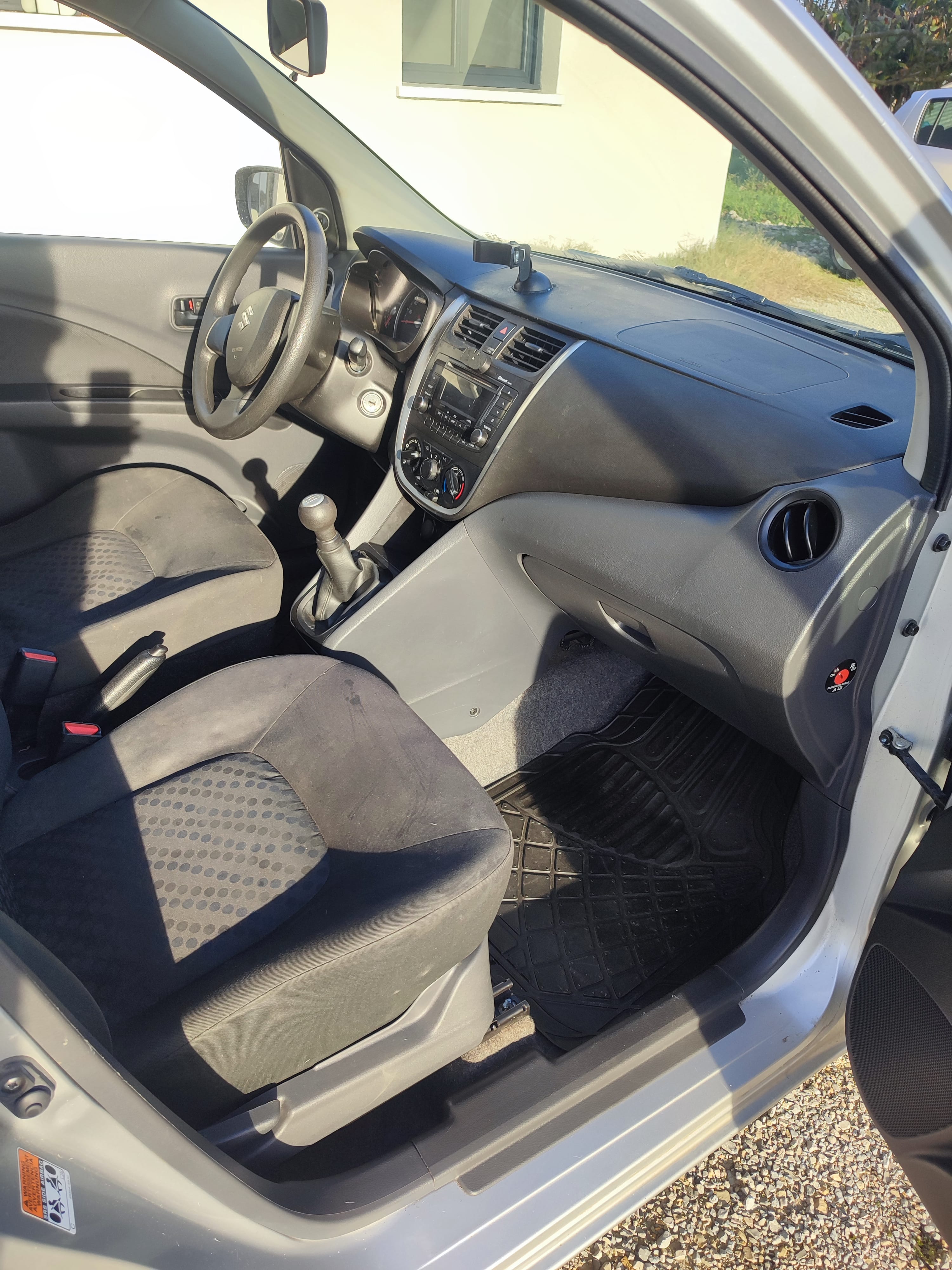 Suzuki Celerio avec Entrée audio / iPod