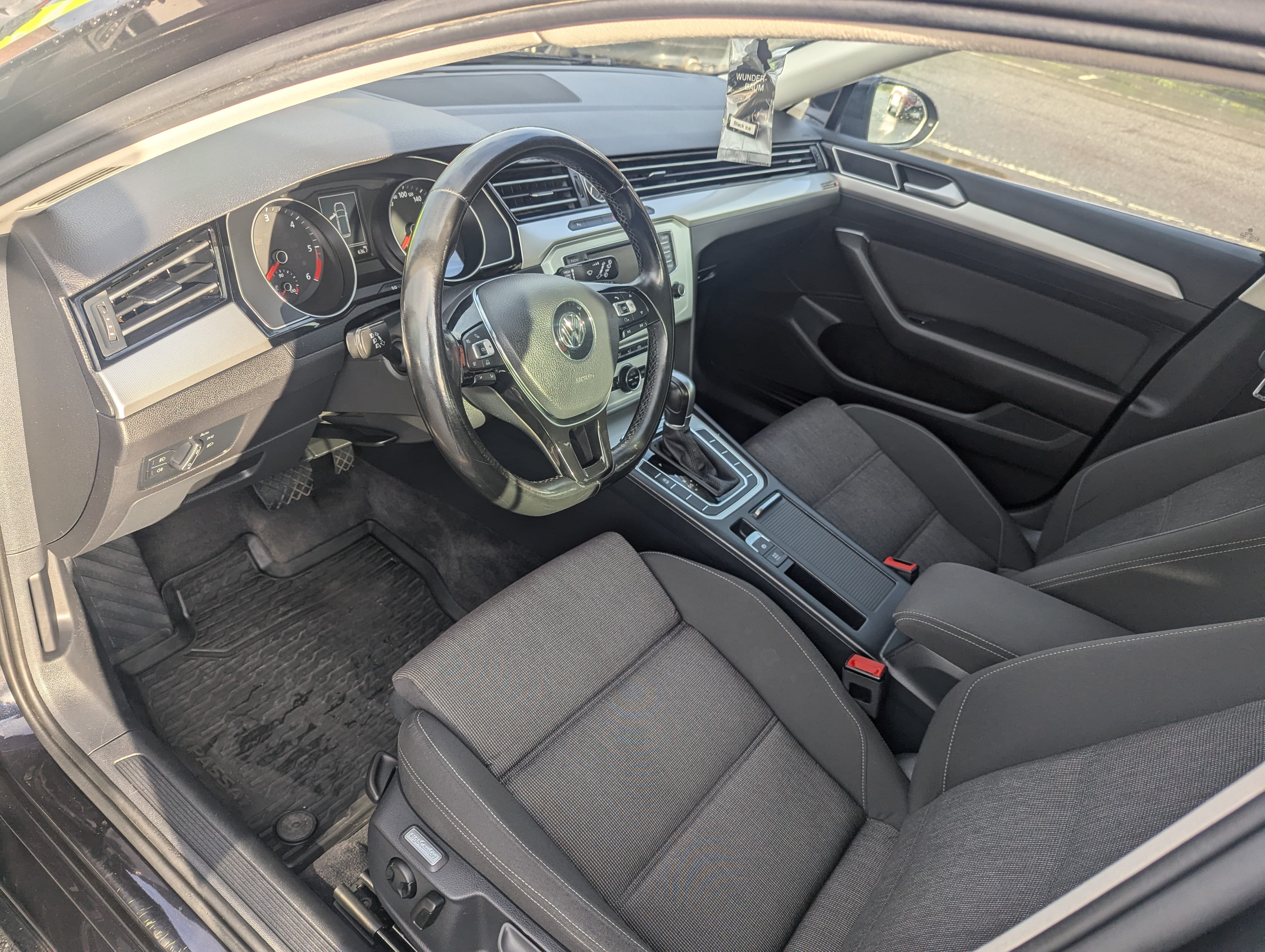 Volkswagen Passat med GPS