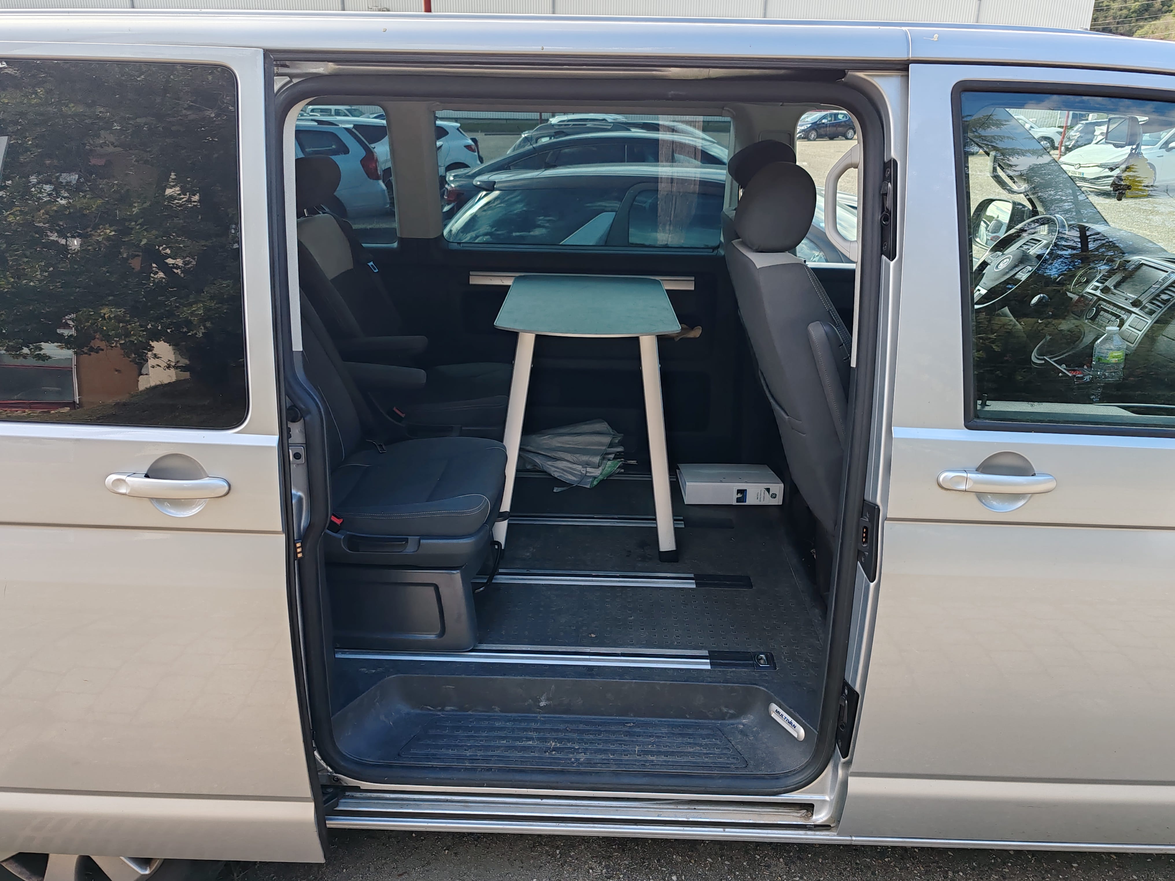 Volkswagen Multivan Starline avec Climatisation