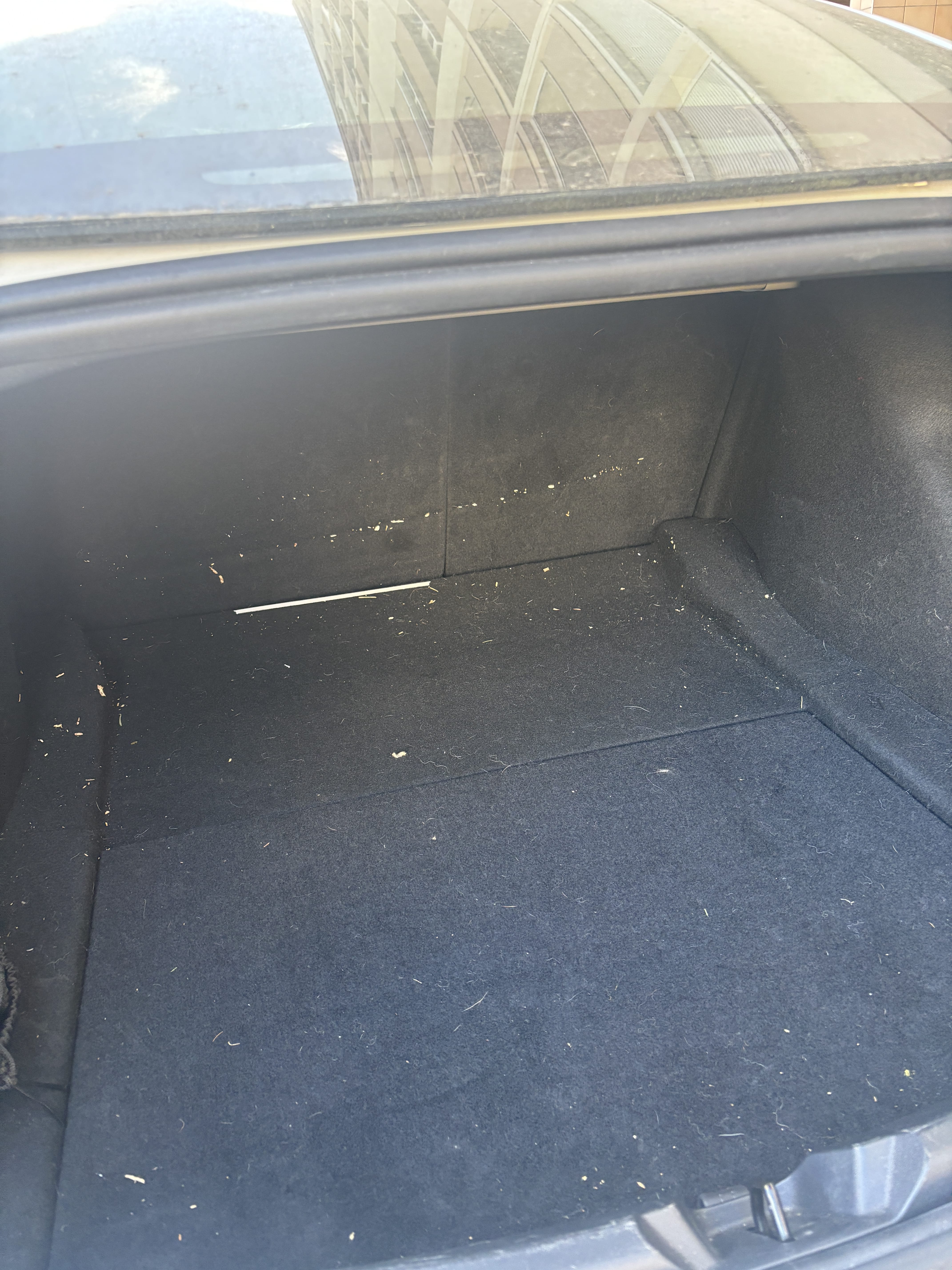 Tesla Model 3 avec GPS
