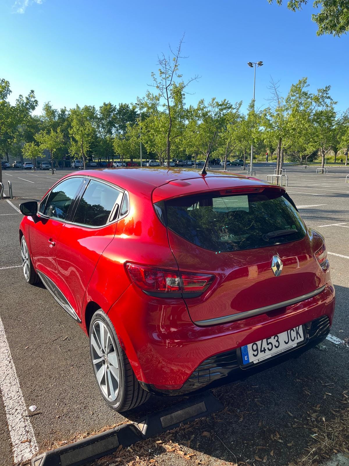 Renault Clio E-tech con Cámara de marcha atrás