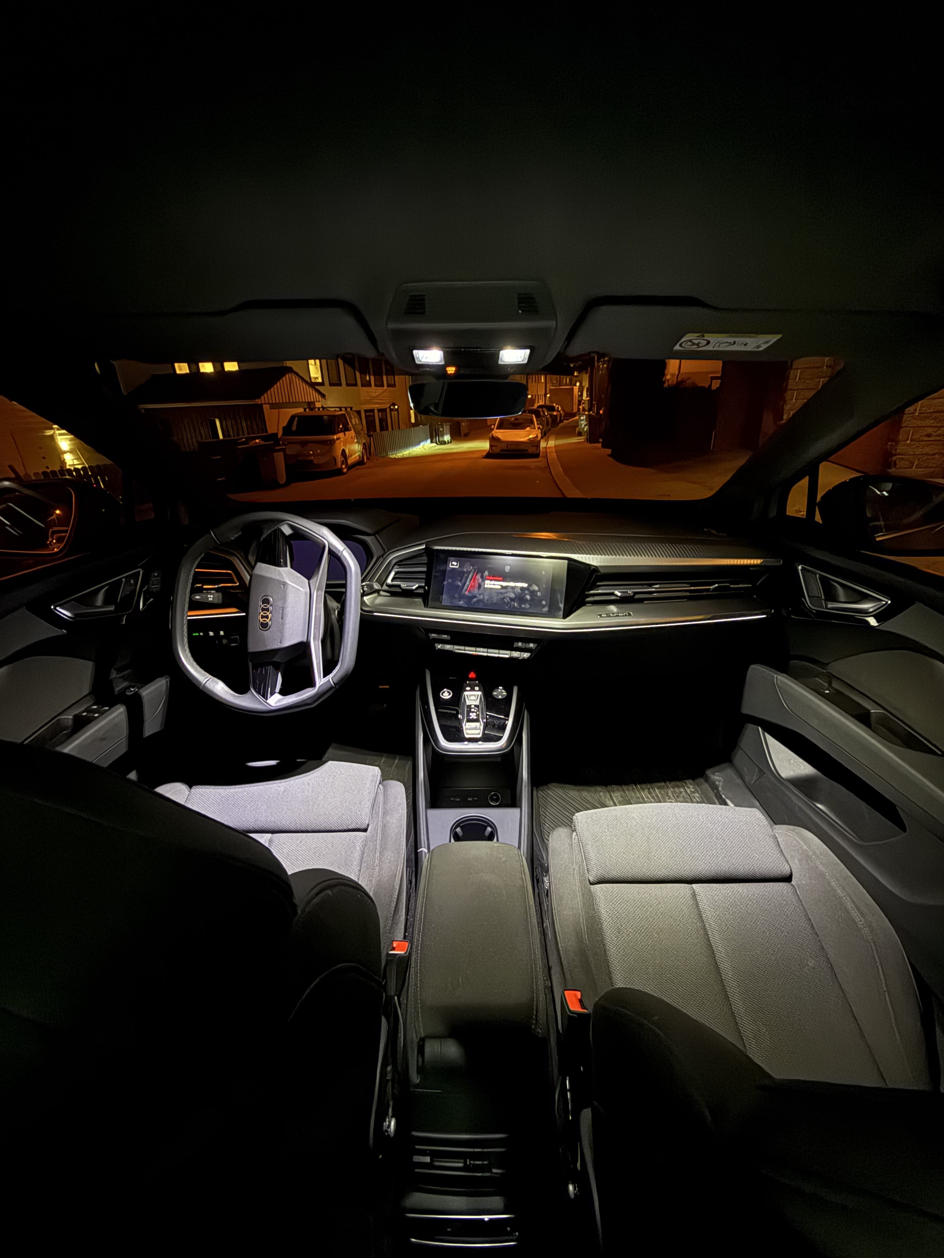 Audi Q4 Sportback 50 e-tron quattro med Cruisekontroll