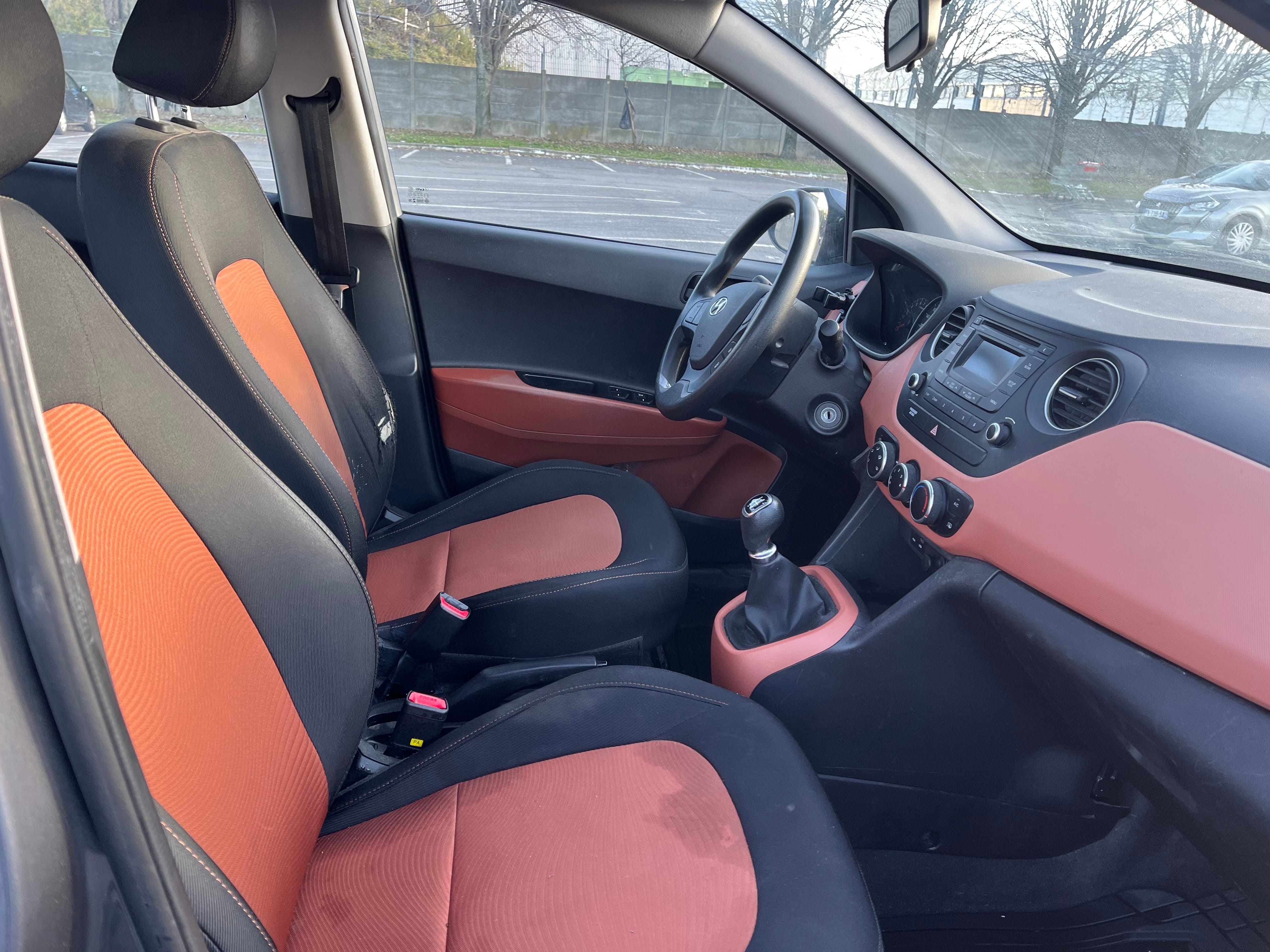 Hyundai i10 avec Audio Bluetooth