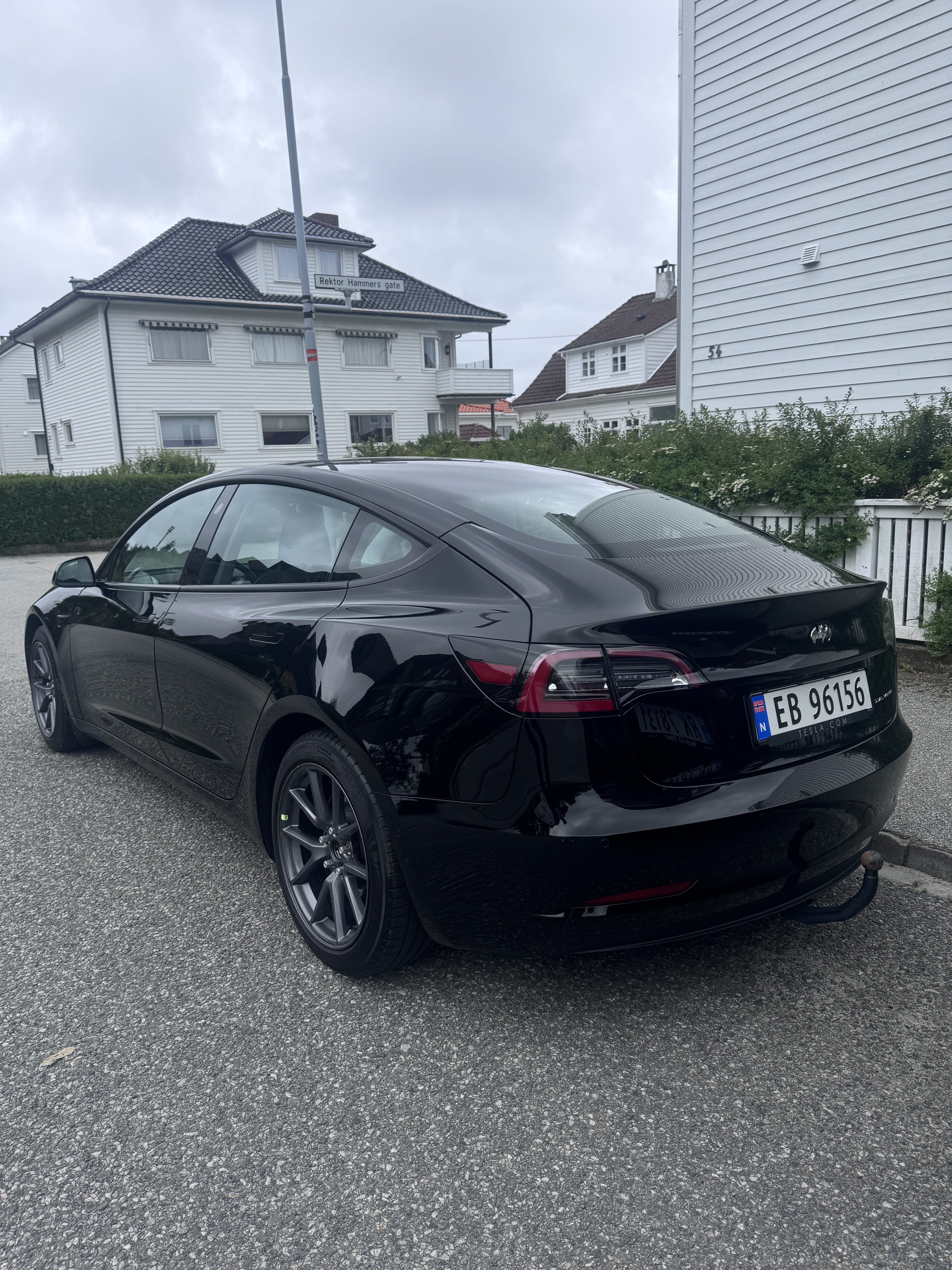 Tesla Model S Long Range med GPS