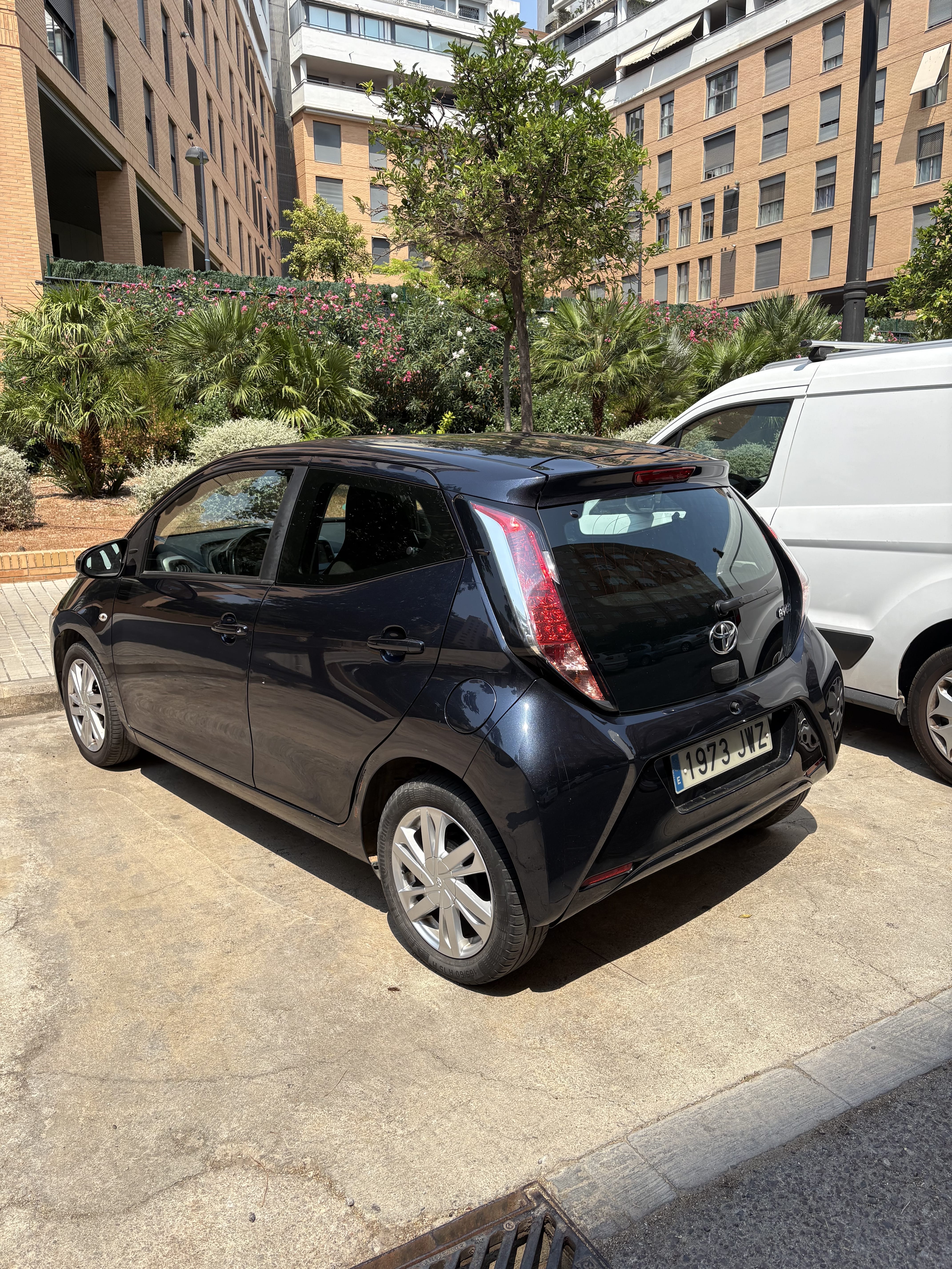 Toyota Aygo X med GPS