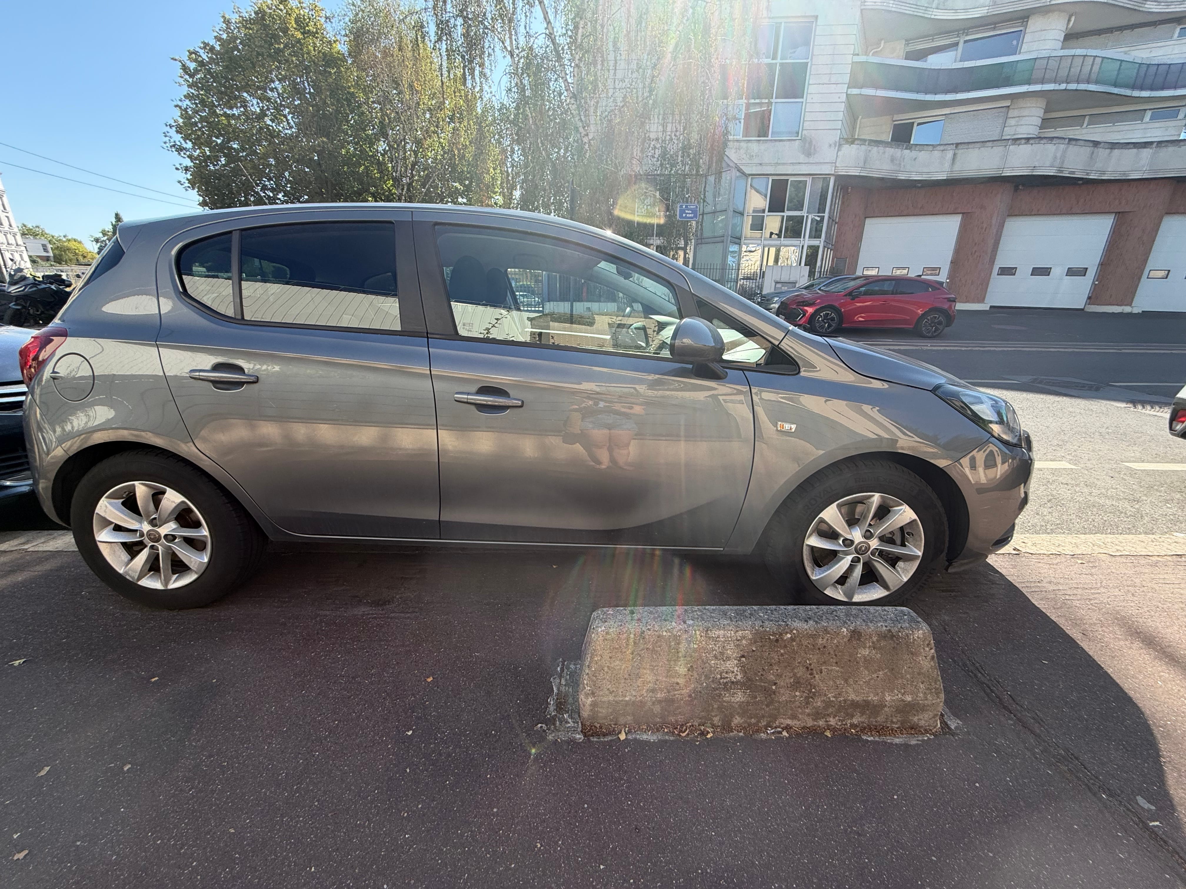 Opel Corsa avec Climatisation