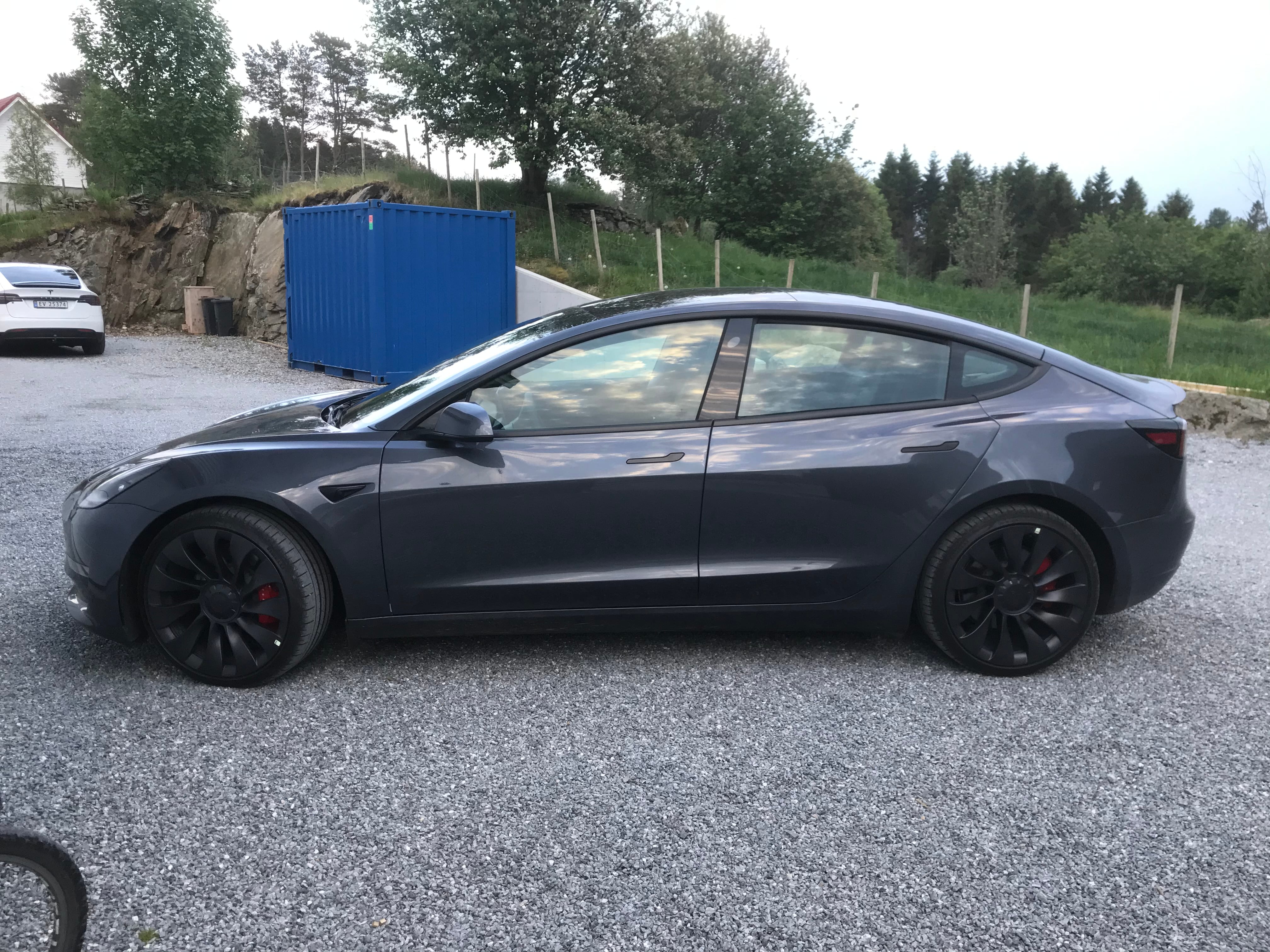 Tesla Model 3 Long Range with Backup camera