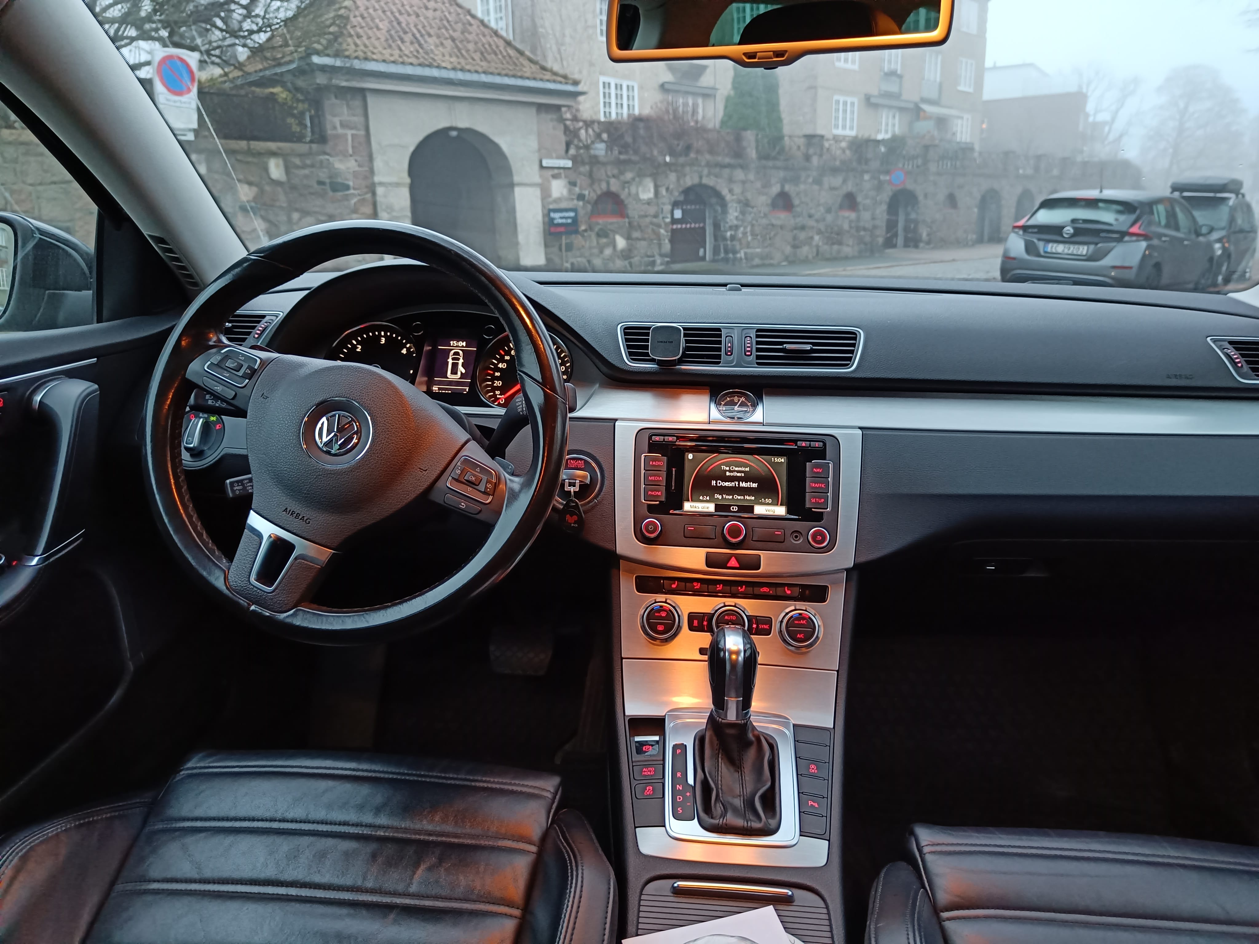 Volkswagen Passat DSG Automat 140Hk R-line mit Tempomat