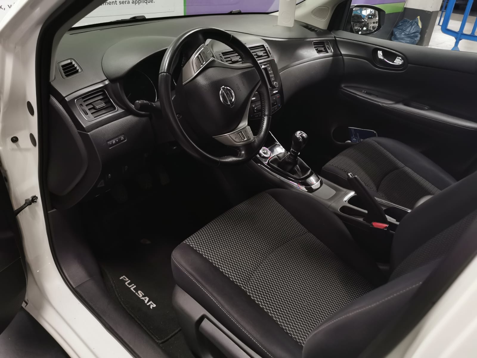 Nissan Pulsar avec Régulateur de vitesse