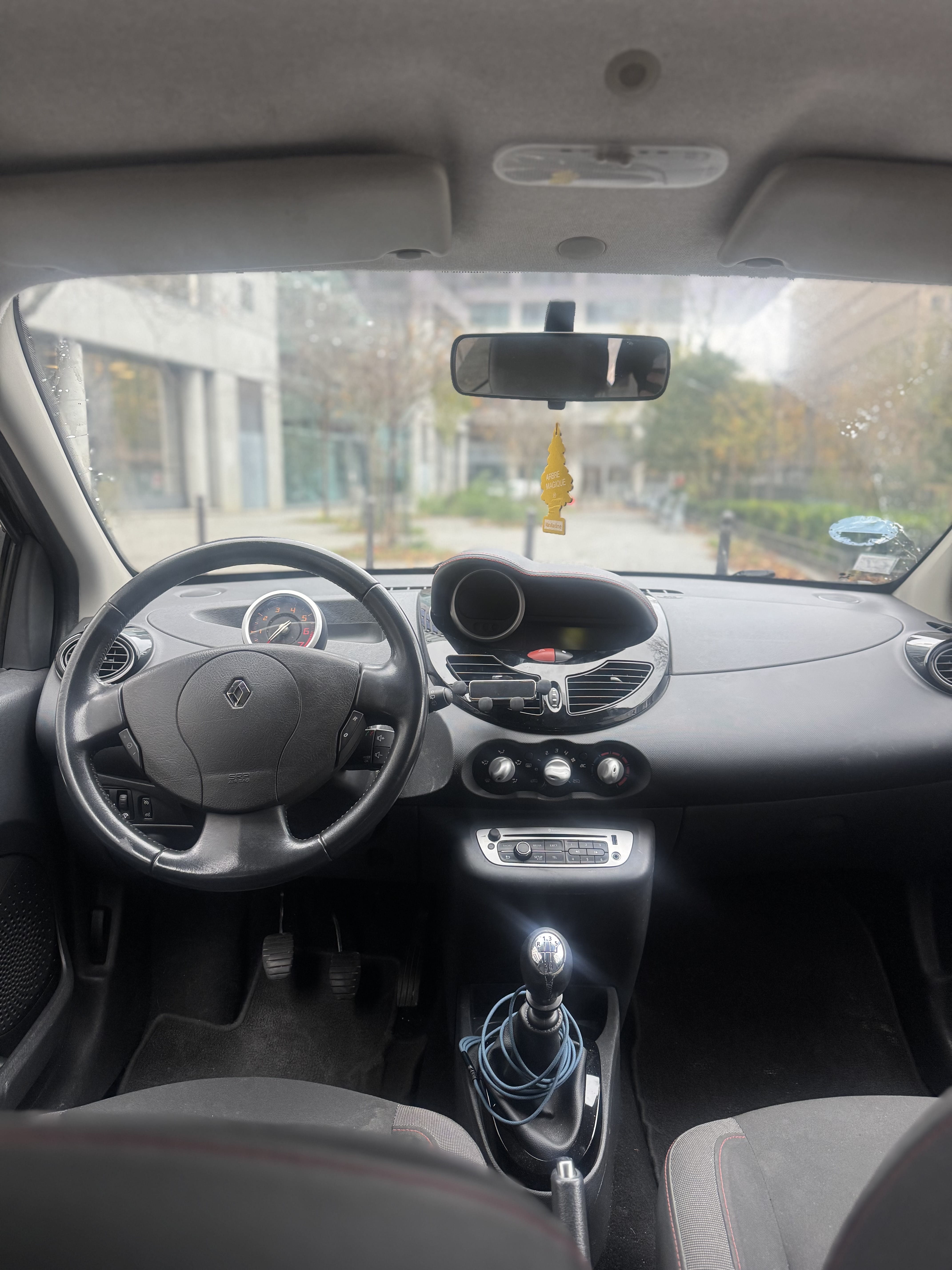 Renault Twingo II avec Audio Bluetooth