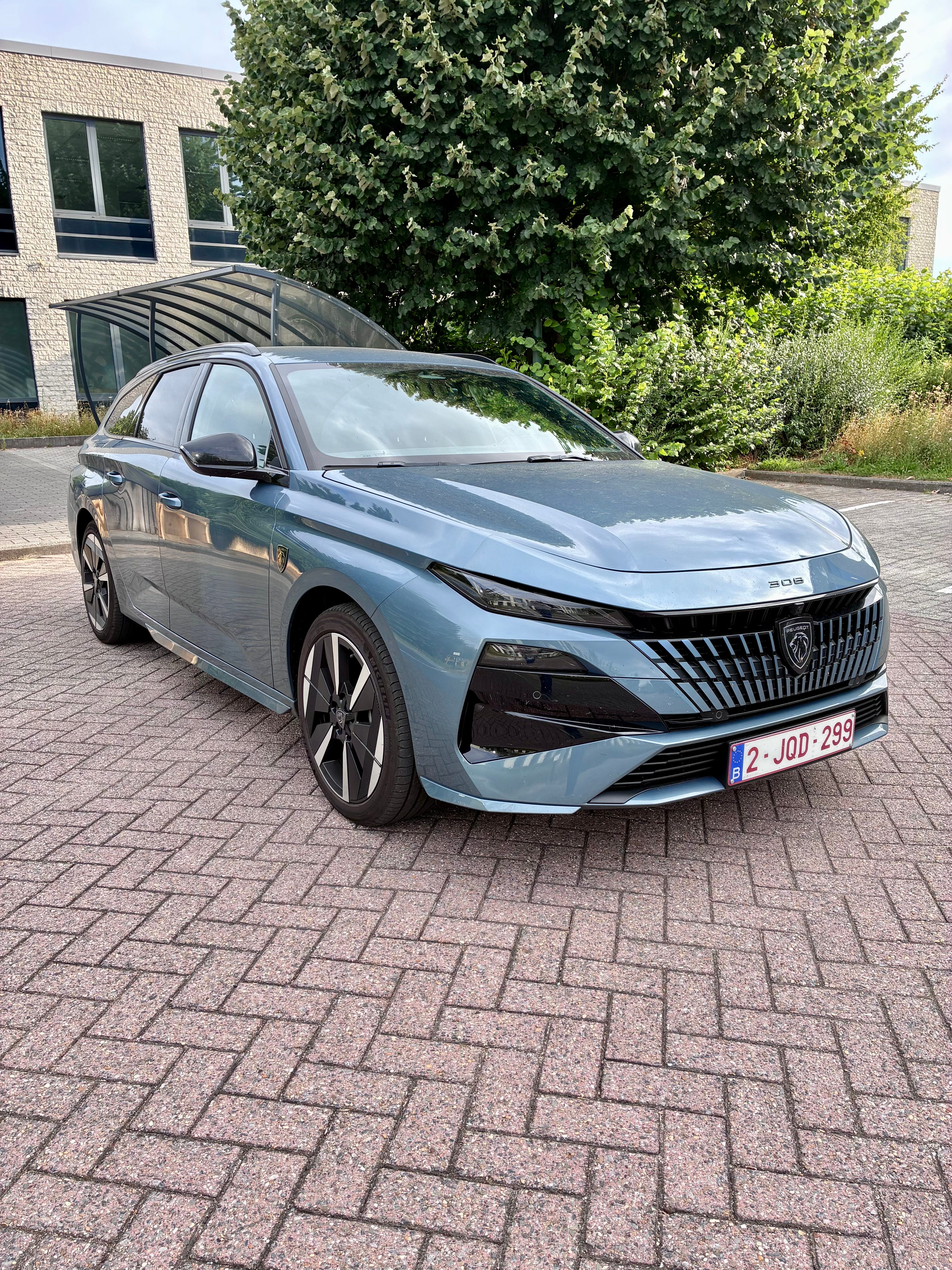 Peugeot 308 SW, 2026, Électrique, automatique