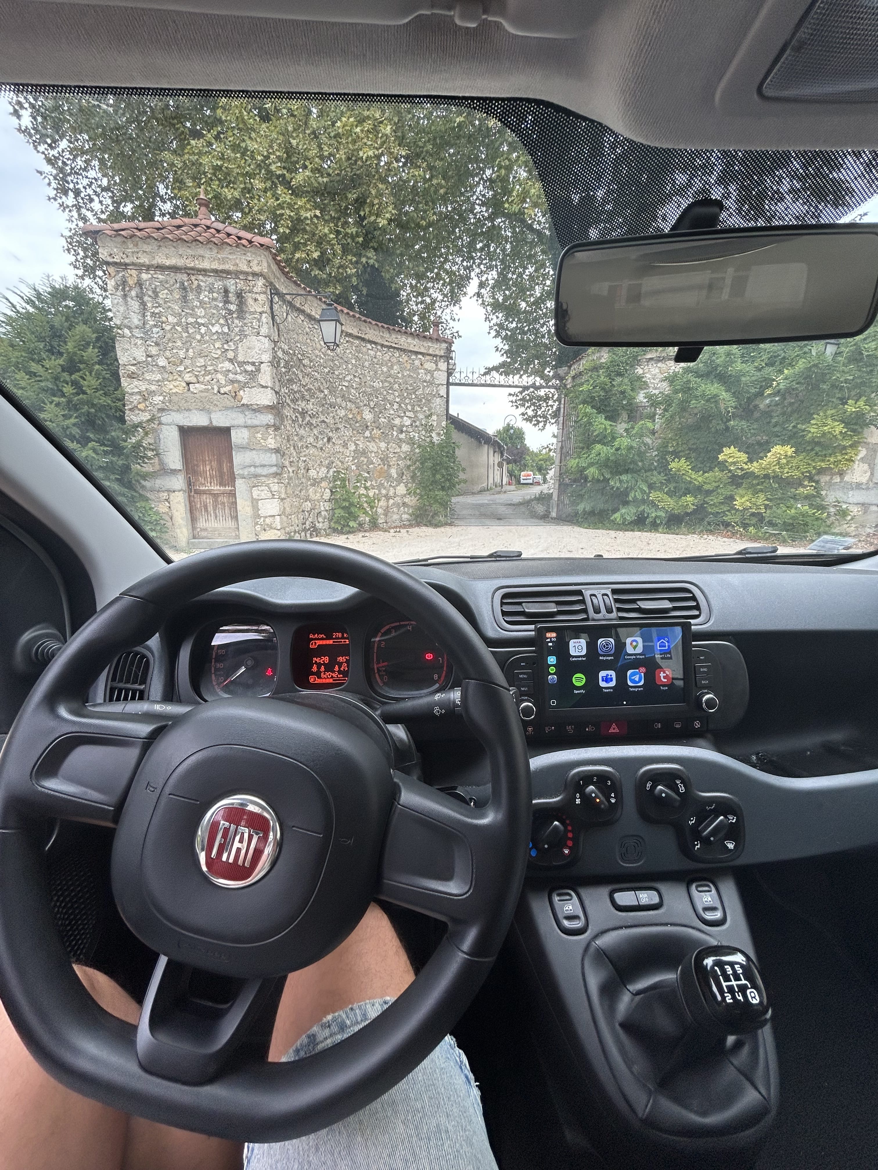 Fiat Panda avec Apple CarPlay