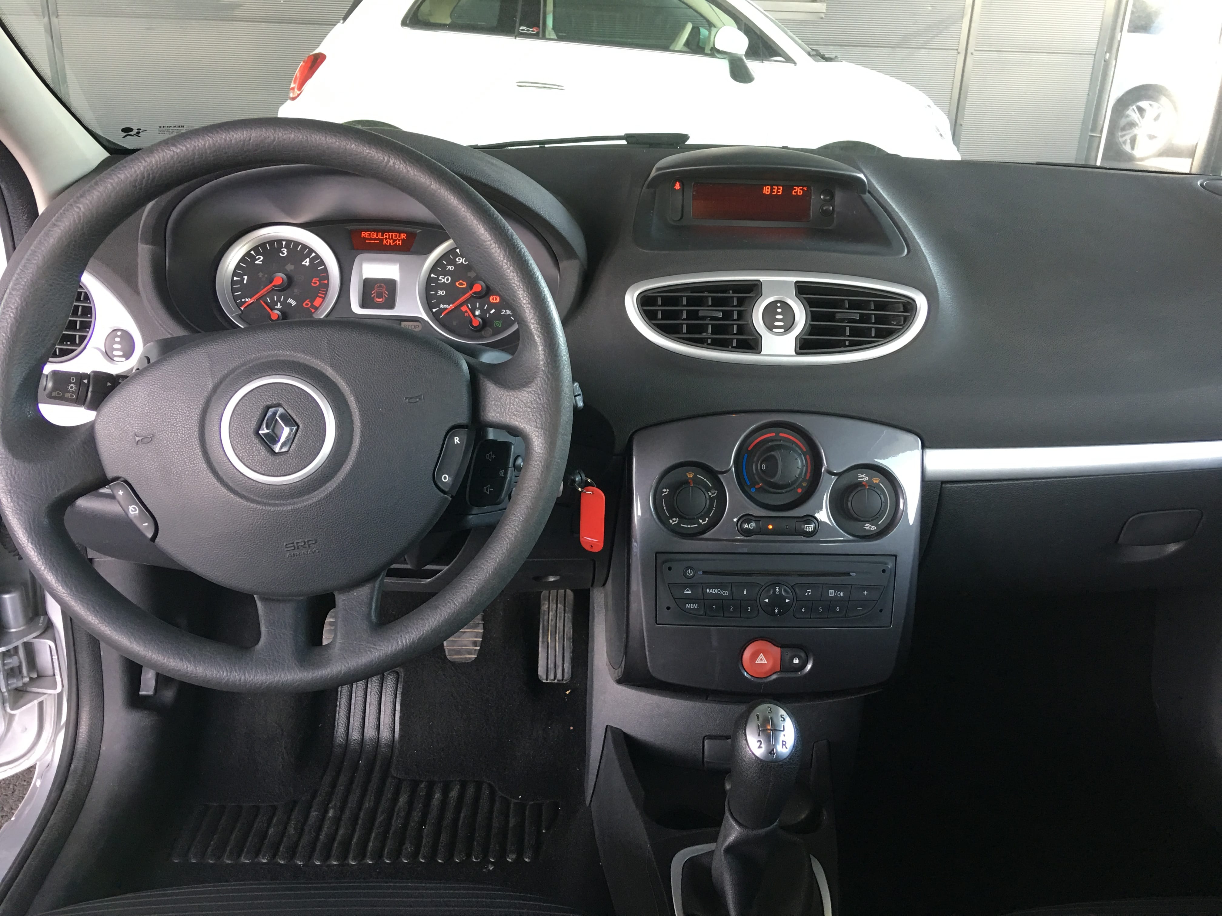 Renault Clio 5pl 1.5dci 55L(19059) CH110VG avec Siège bébé