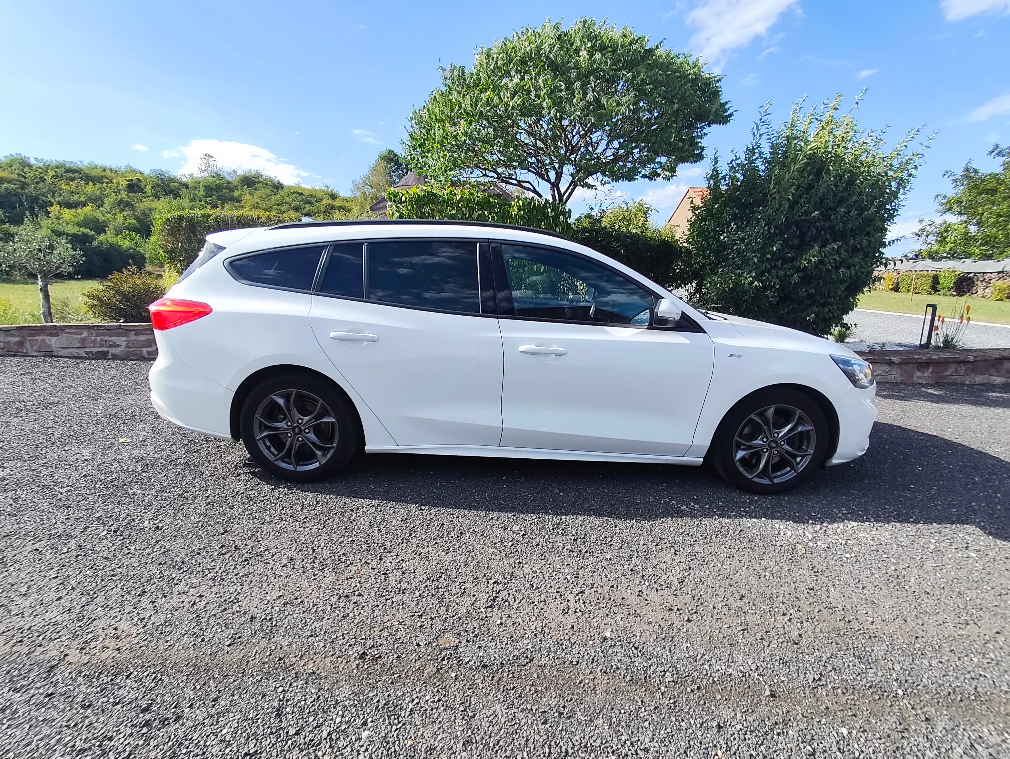 Ford Focus ST Line avec Climatisation