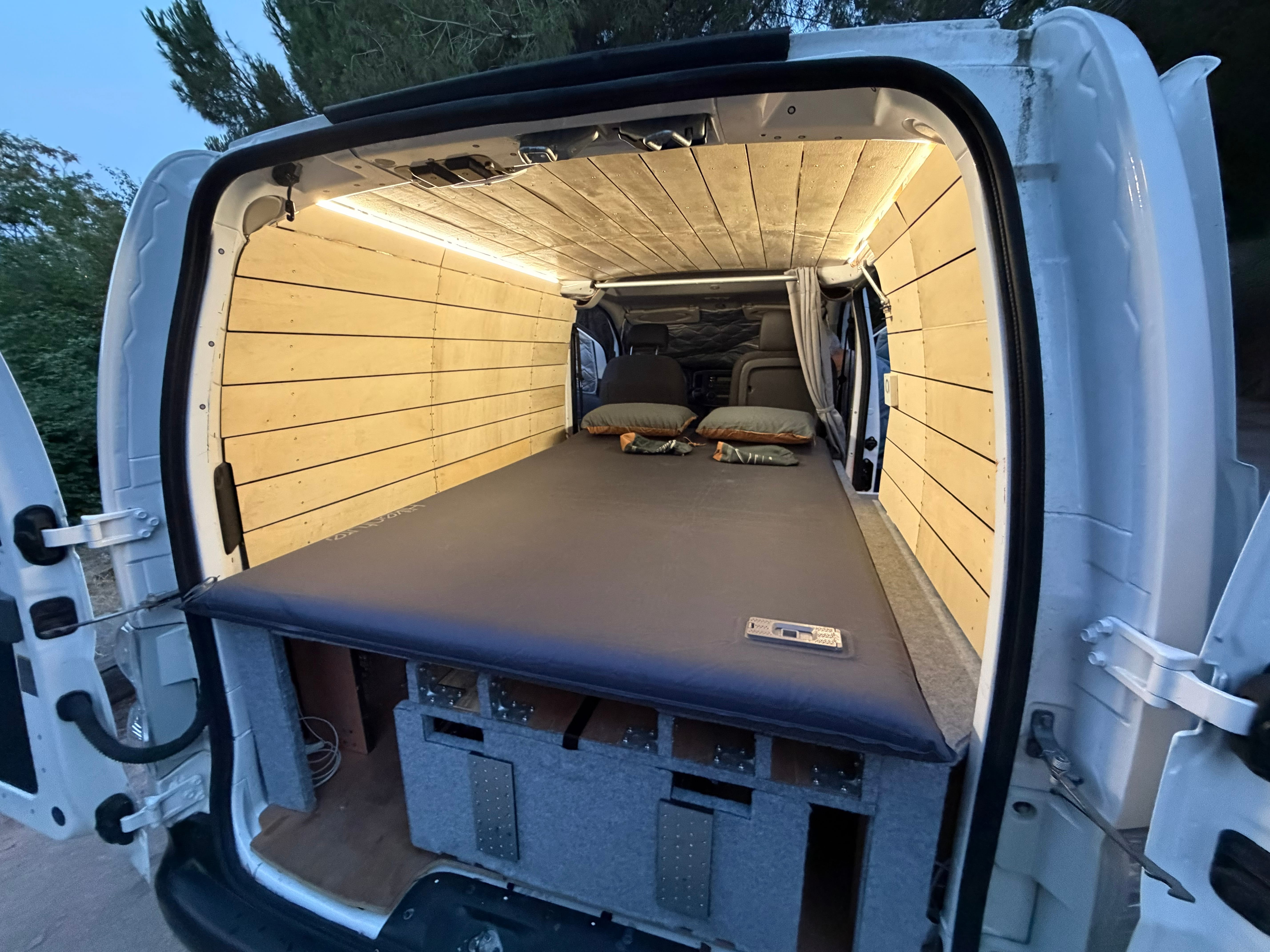 Nissan e-NV200 Fourgon avec Climatisation