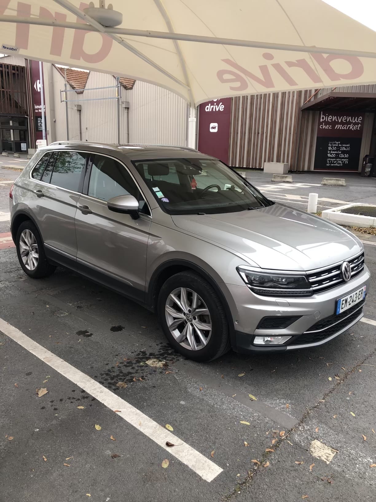 Volkswagen Tiguan, 2017, Essence 98, automatique