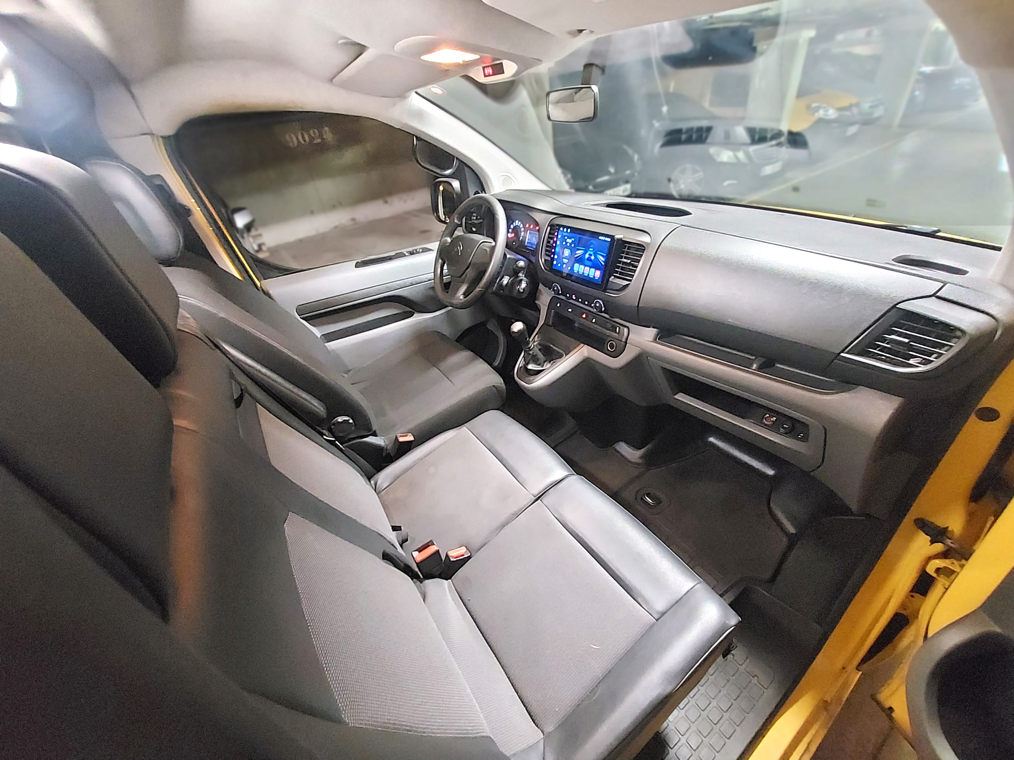 Citroen Jumpy 1.6 BlueHDI avec Entrée audio / iPod