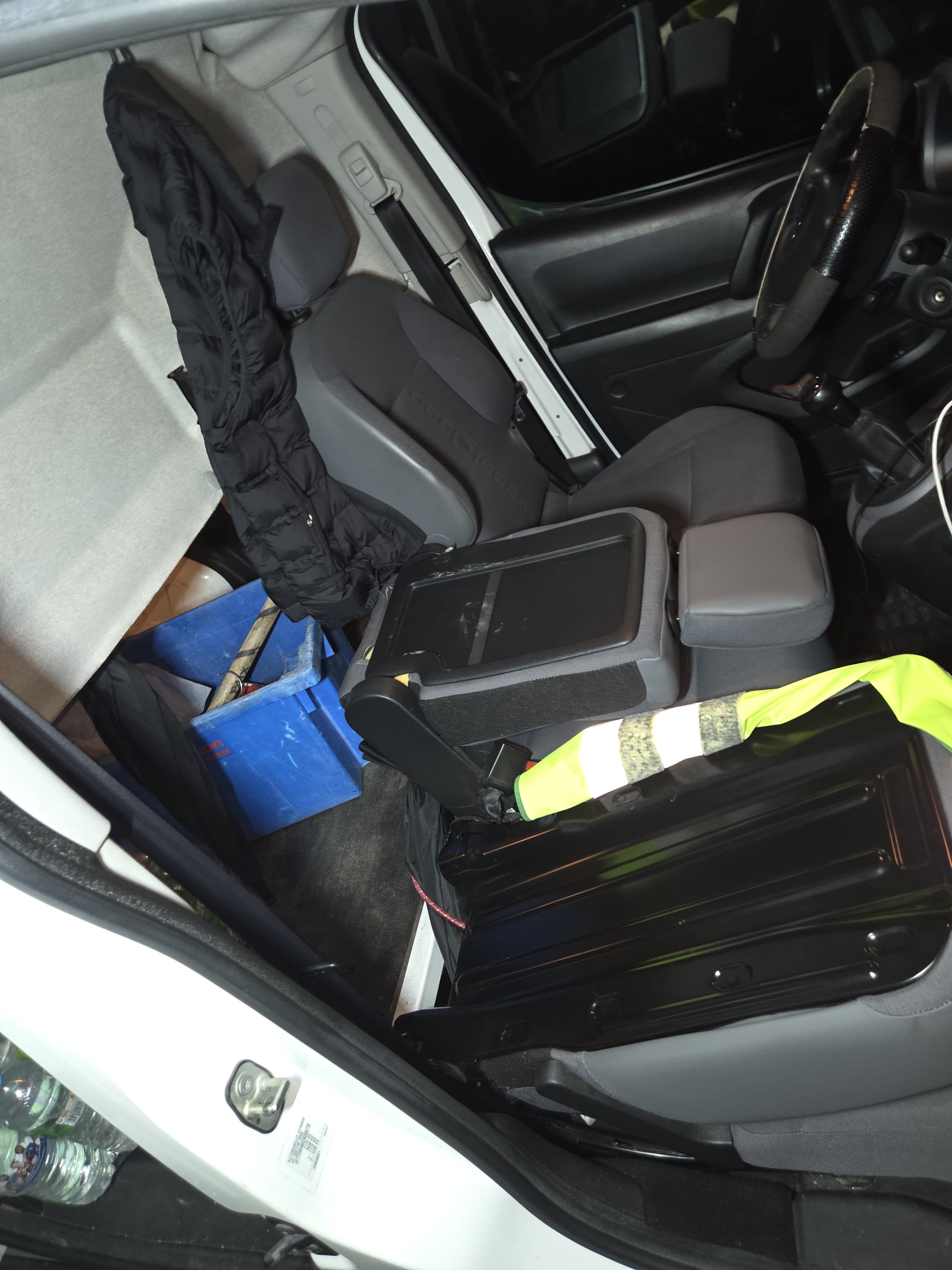 Citroen Berlingo Plancher Cabine avec Attelage