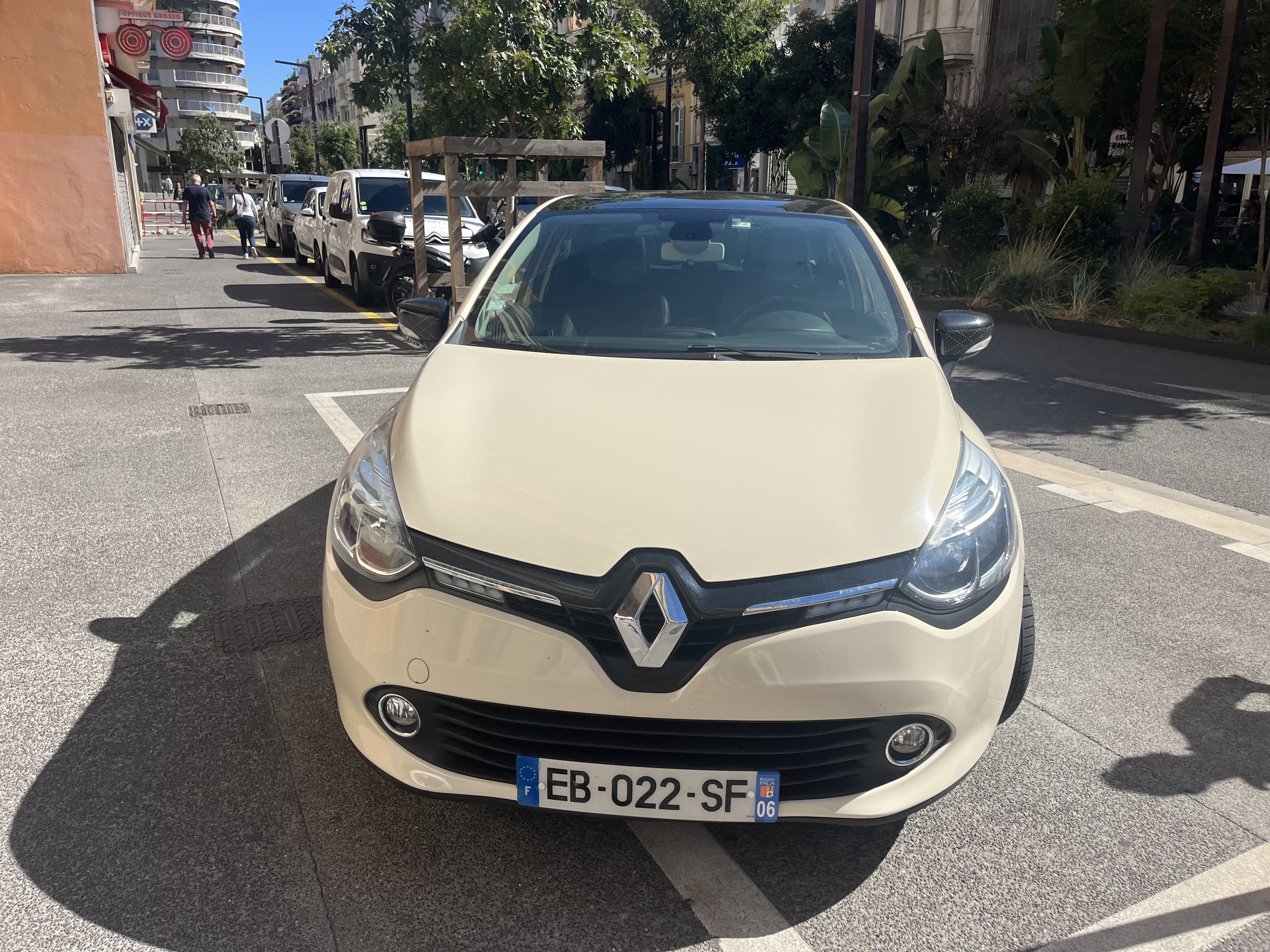 Renault Clio Estate con Cadenas para la nieve