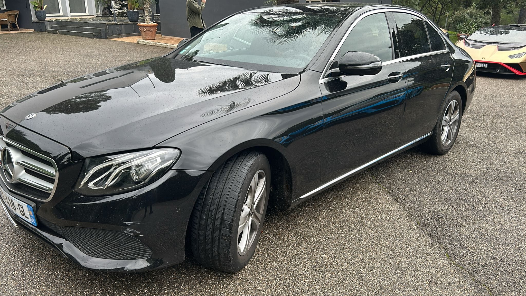 Mercedes-Benz Classe E avec GPS