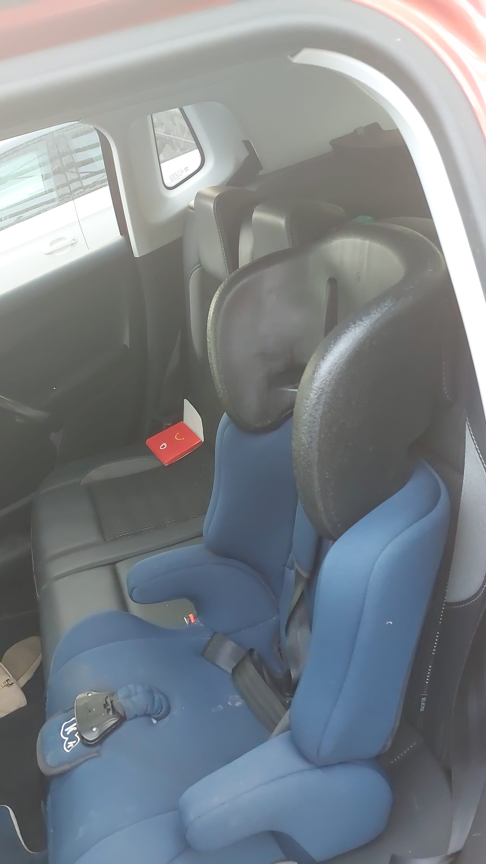 Peugeot 2008 avec Siège bébé