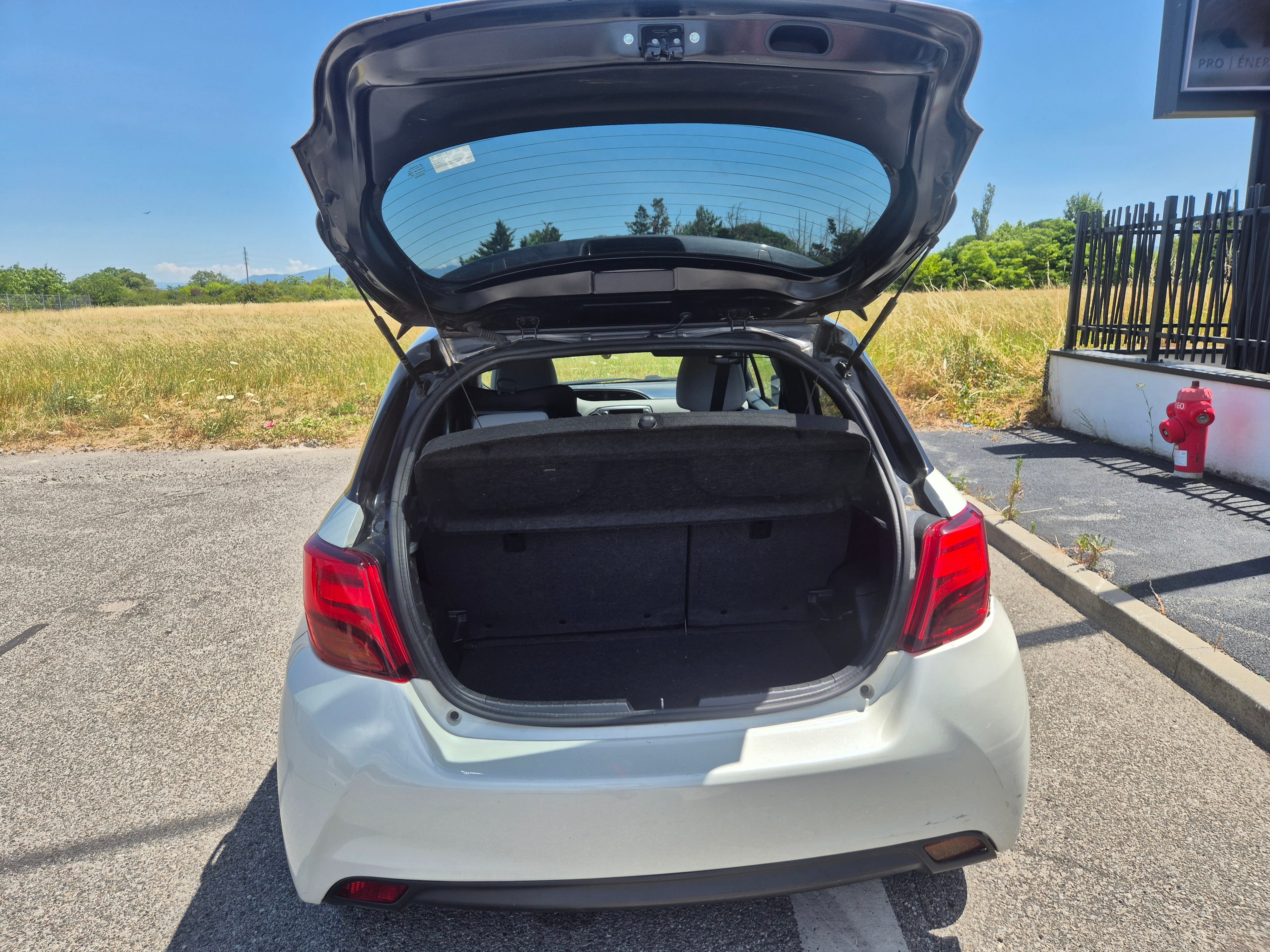 Toyota Yaris Hybride avec Audio Bluetooth