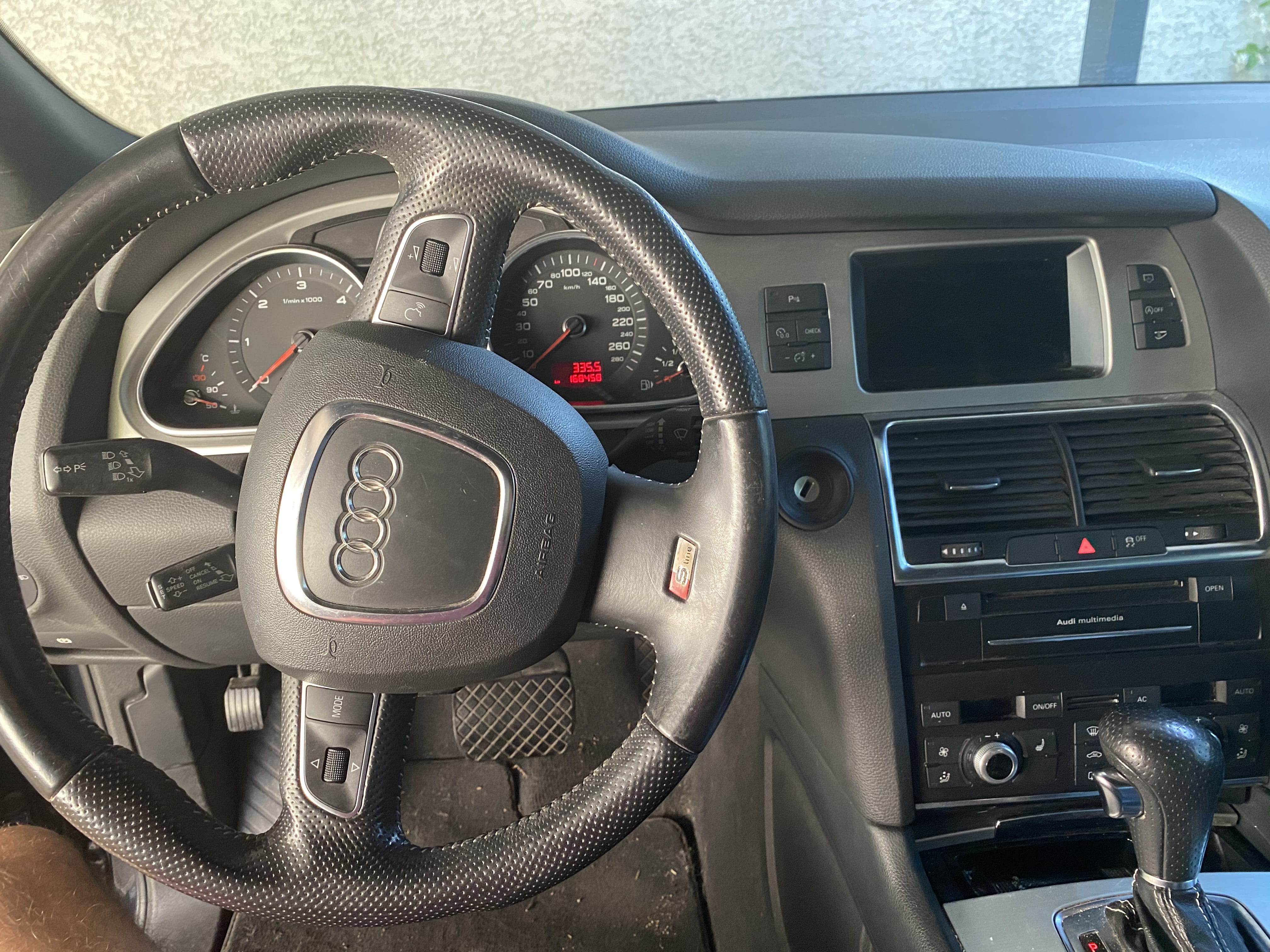 Audi Q7 3,0 TDI avec Régulateur de vitesse