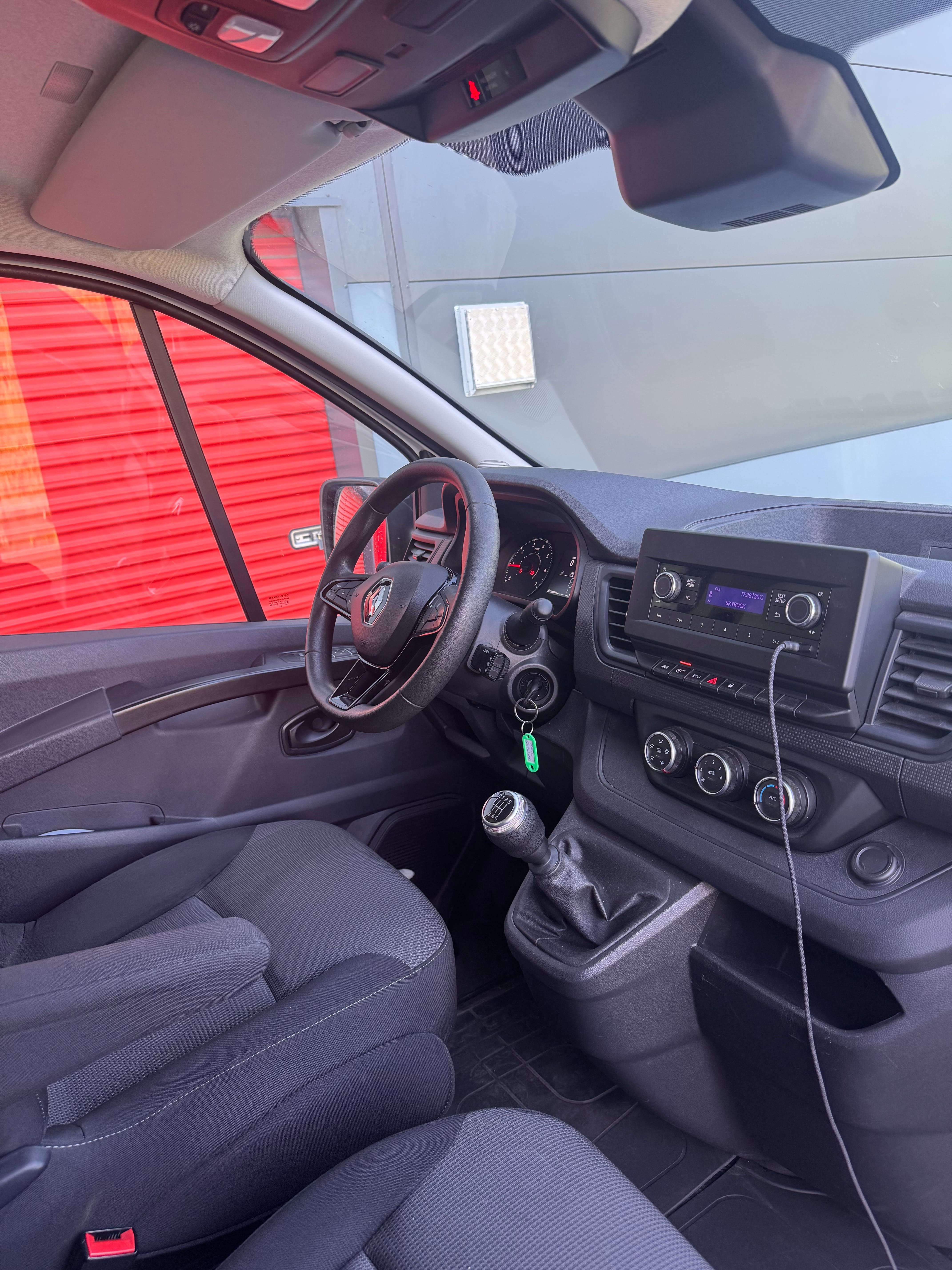 Renault Trafic 2.0 DCI avec Audio Bluetooth